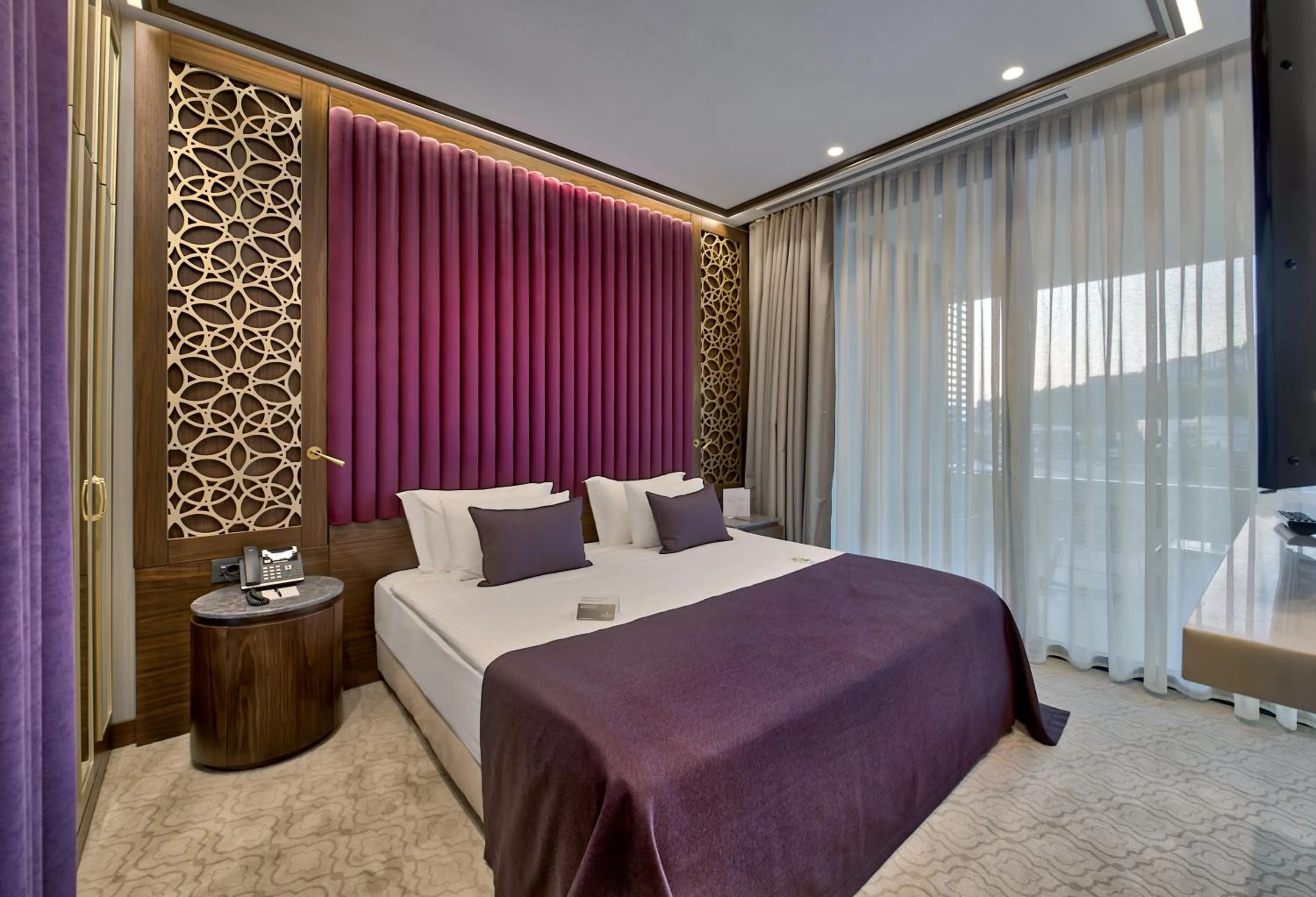 Honeymoon Gold Suite with City View in Ramada Plaza Hotel & Spa Trabzon