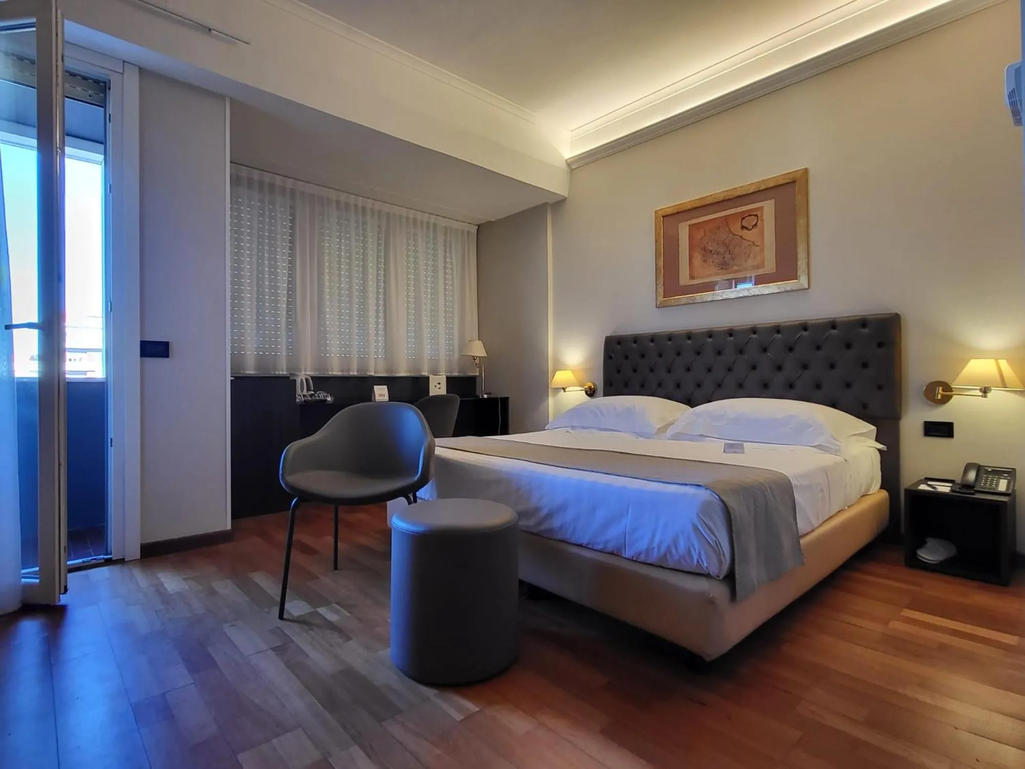 Bed in Hotel Plaza