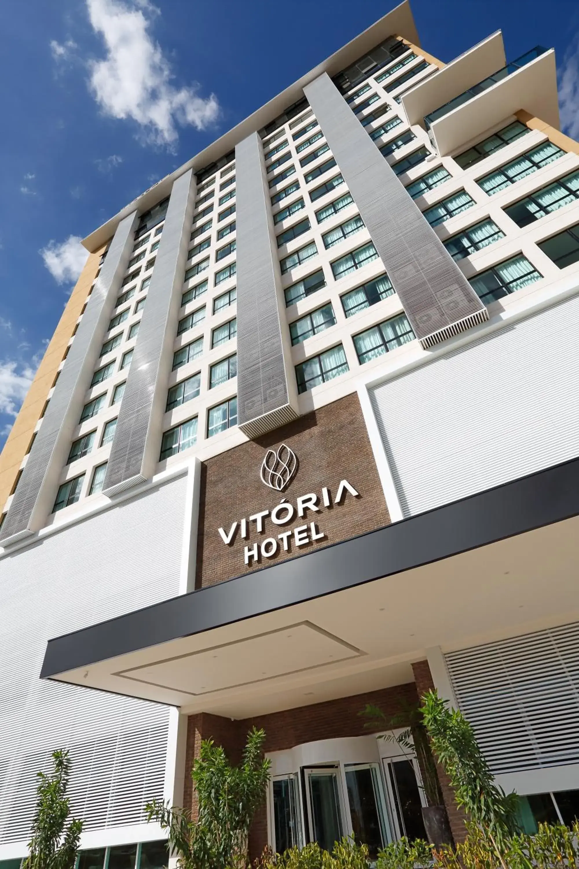 Facade/entrance in Vitória Hotel Convention Paulínia Facade/entrance in Vitória Hotel Convention Paulínia