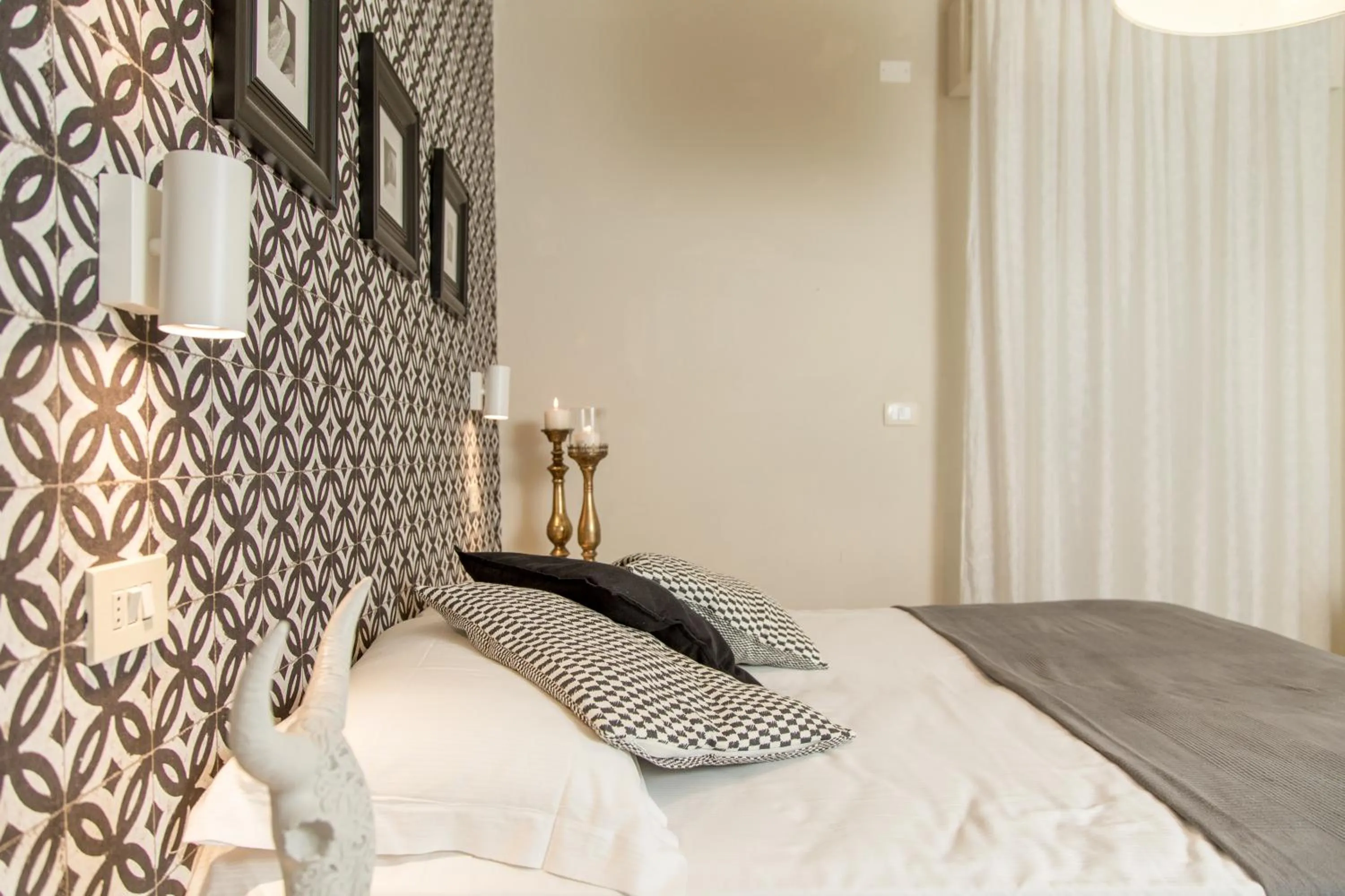 Photo of the whole room, Bed in Hotel Rex - Lifestyle