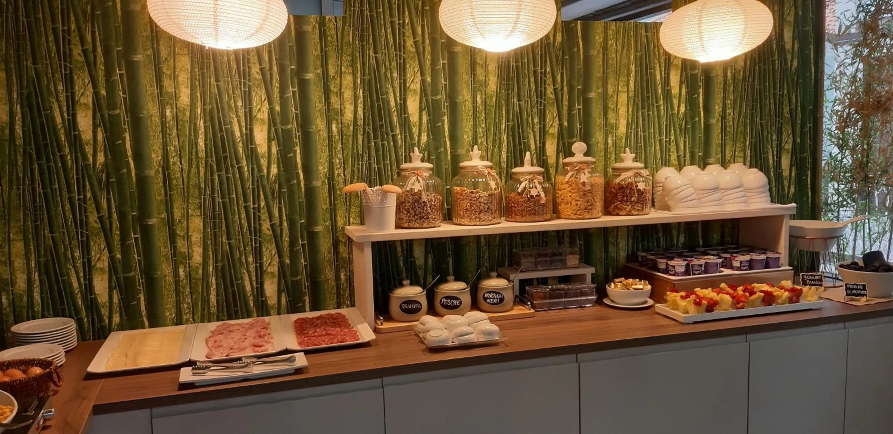 Buffet breakfast in Hotel Rex - Lifestyle