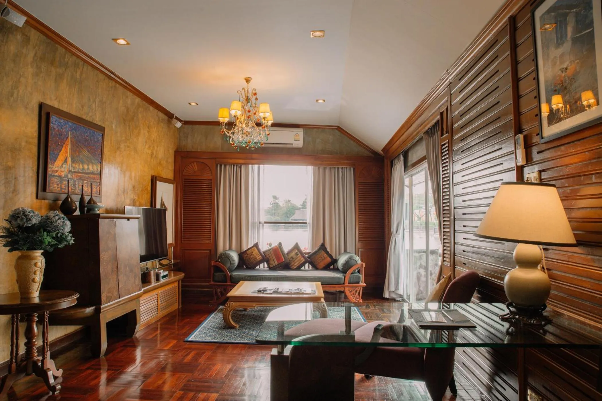 TV and multimedia in Ammata Lanta Resort