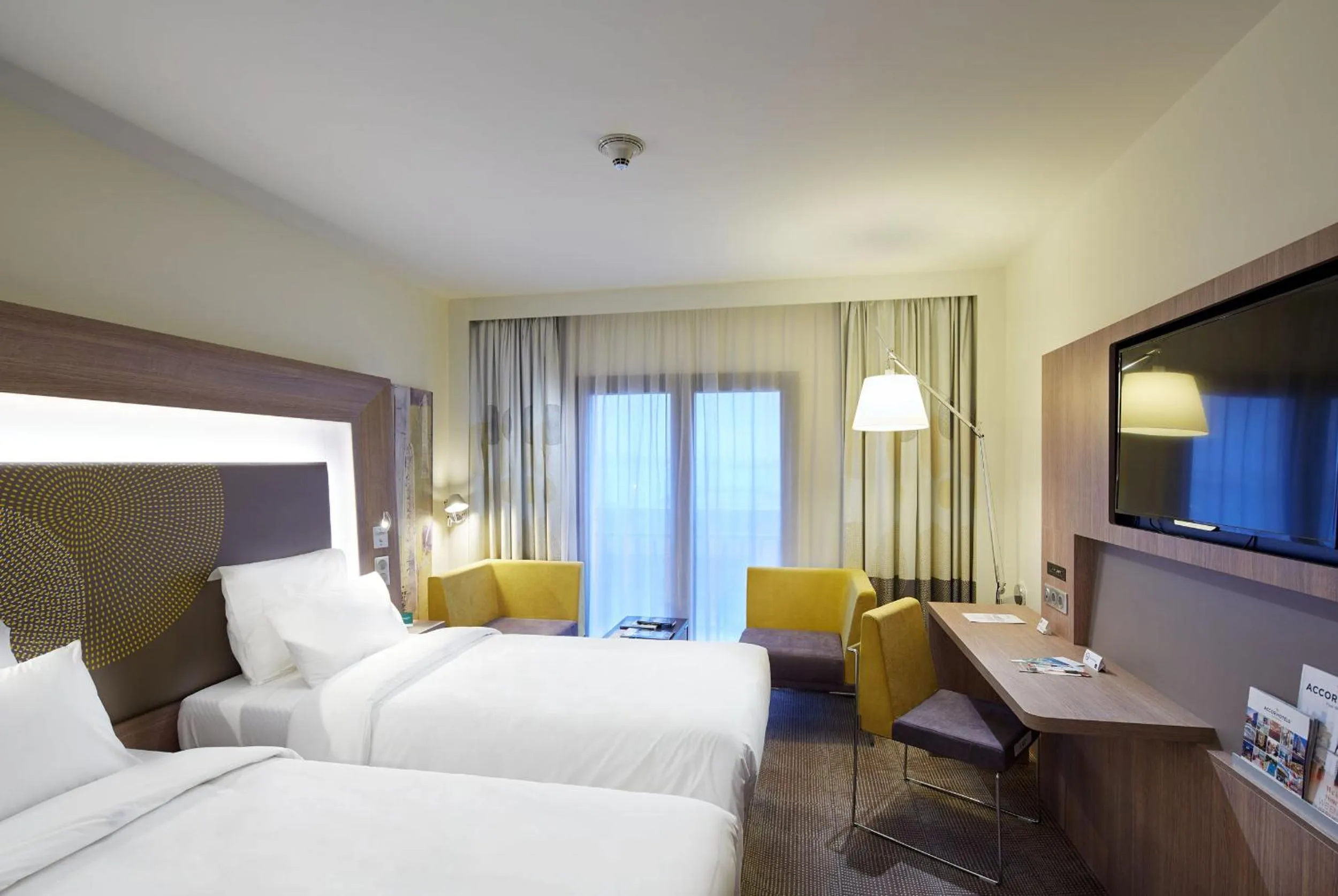 Photo of the whole room, Bed in Novotel Diyarbakir