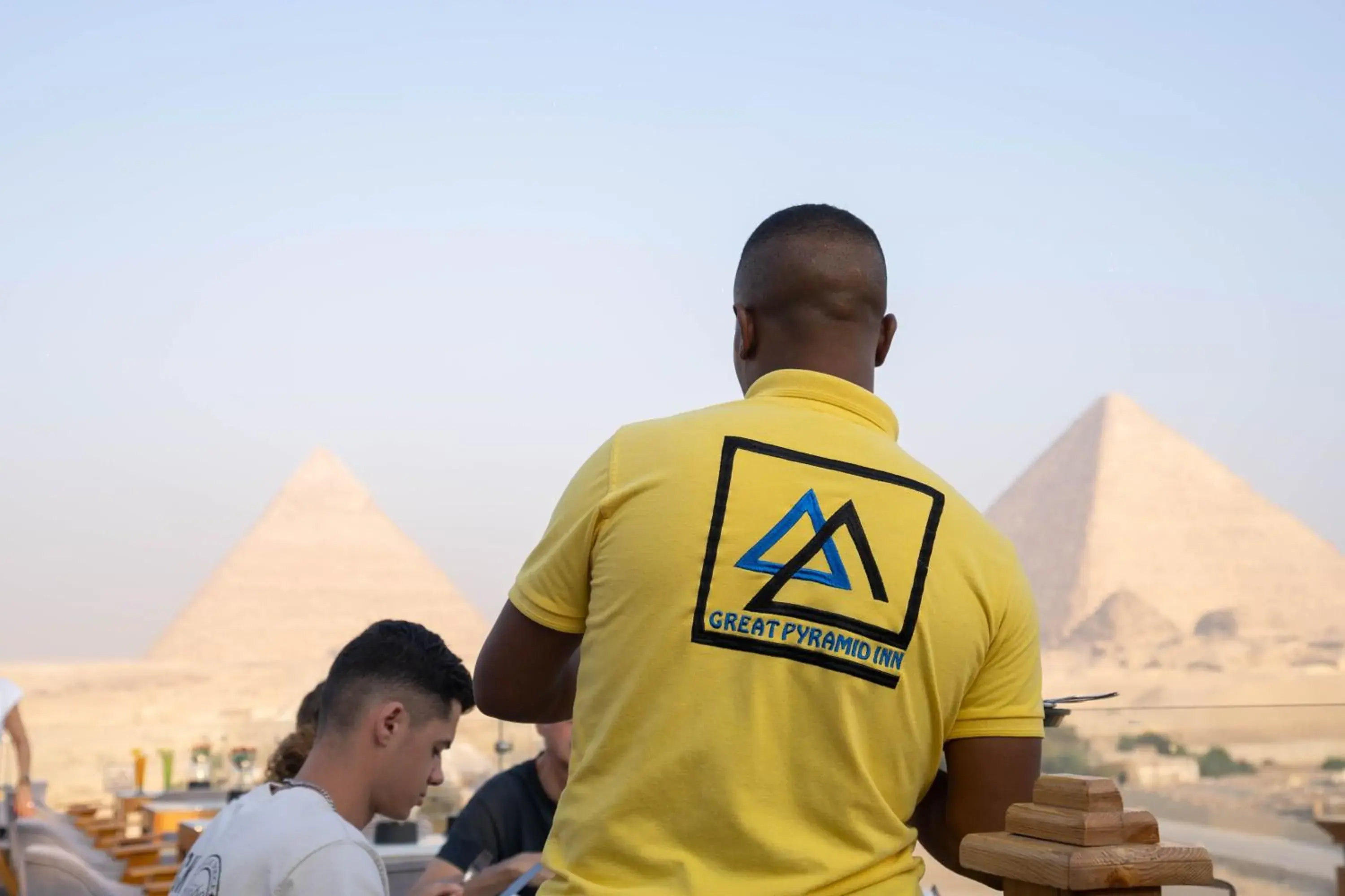 Restaurant/places to eat in Great Pyramid Inn Restaurant/places to eat in Great Pyramid Inn