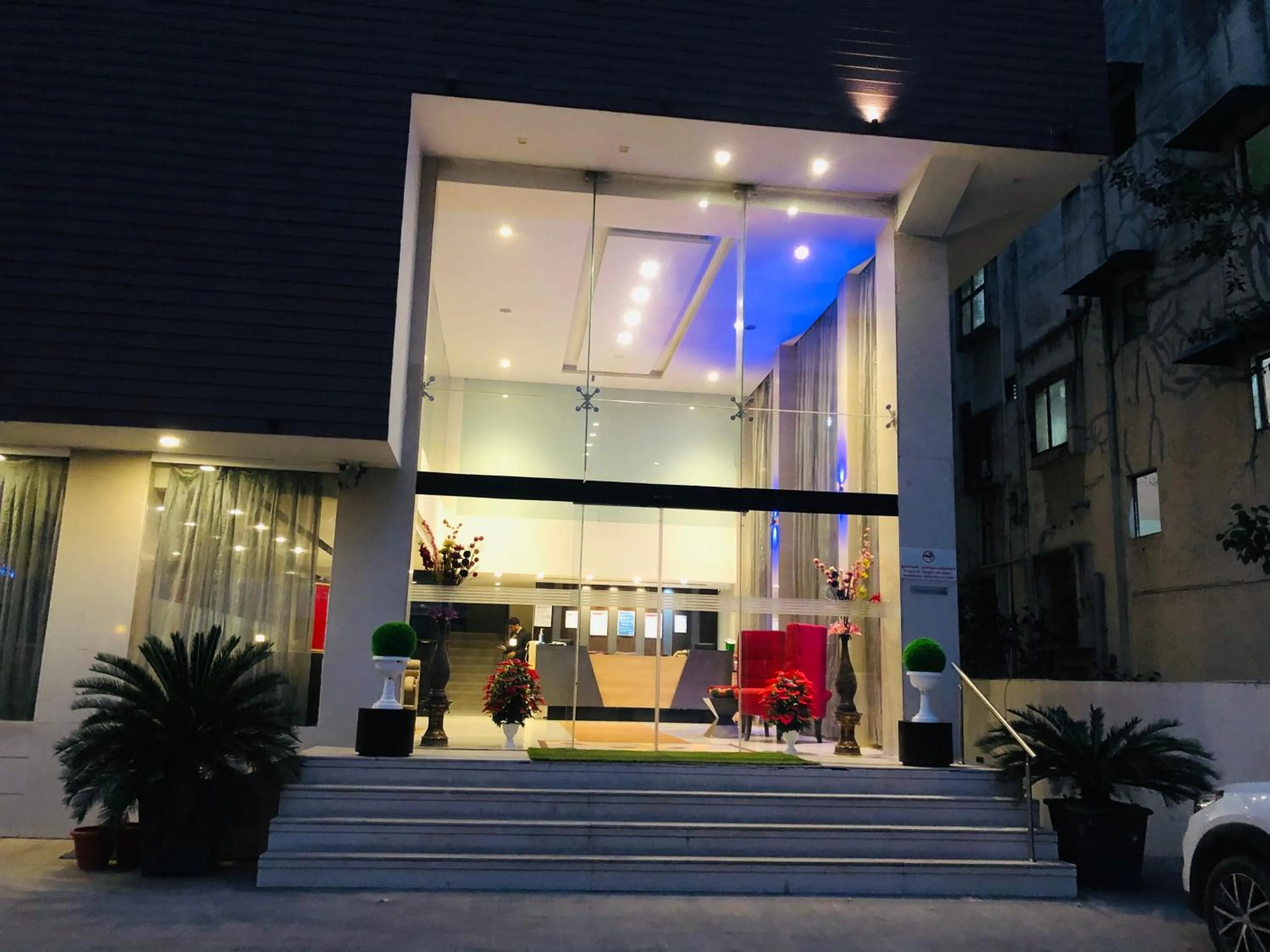 Veronica Hotel