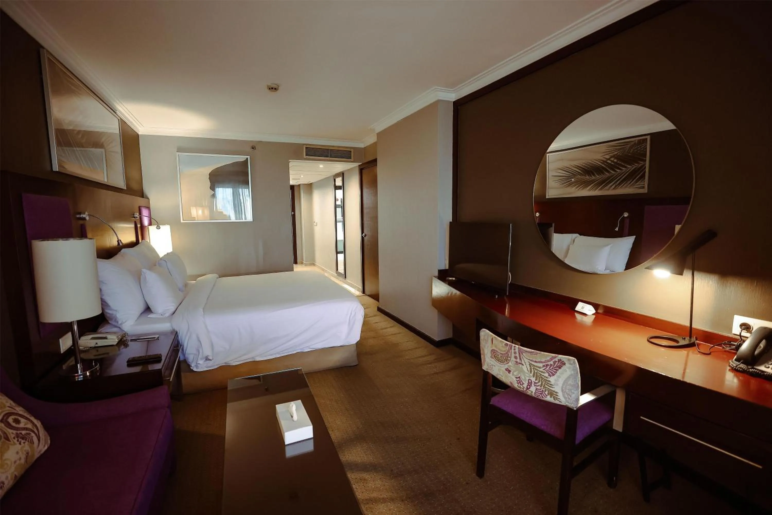 Bedroom, Bed in Radisson Blu Hotel, Cairo Heliopolis