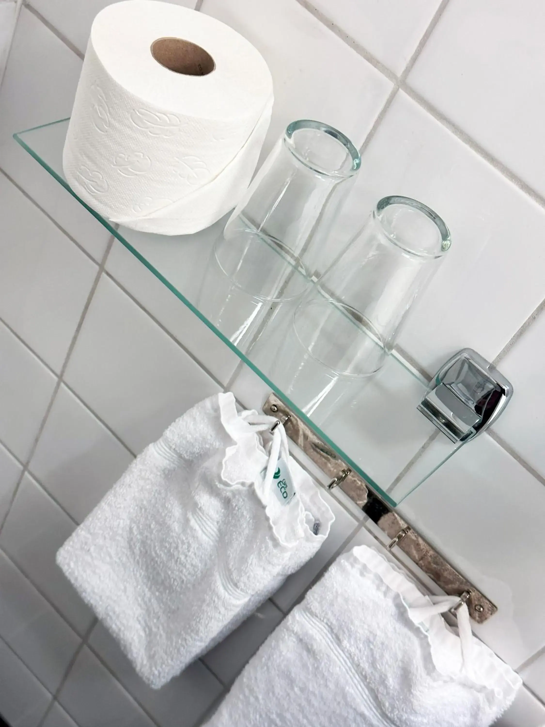 Bathroom in Quality Hotel Galaxen Bathroom in Quality Hotel Galaxen