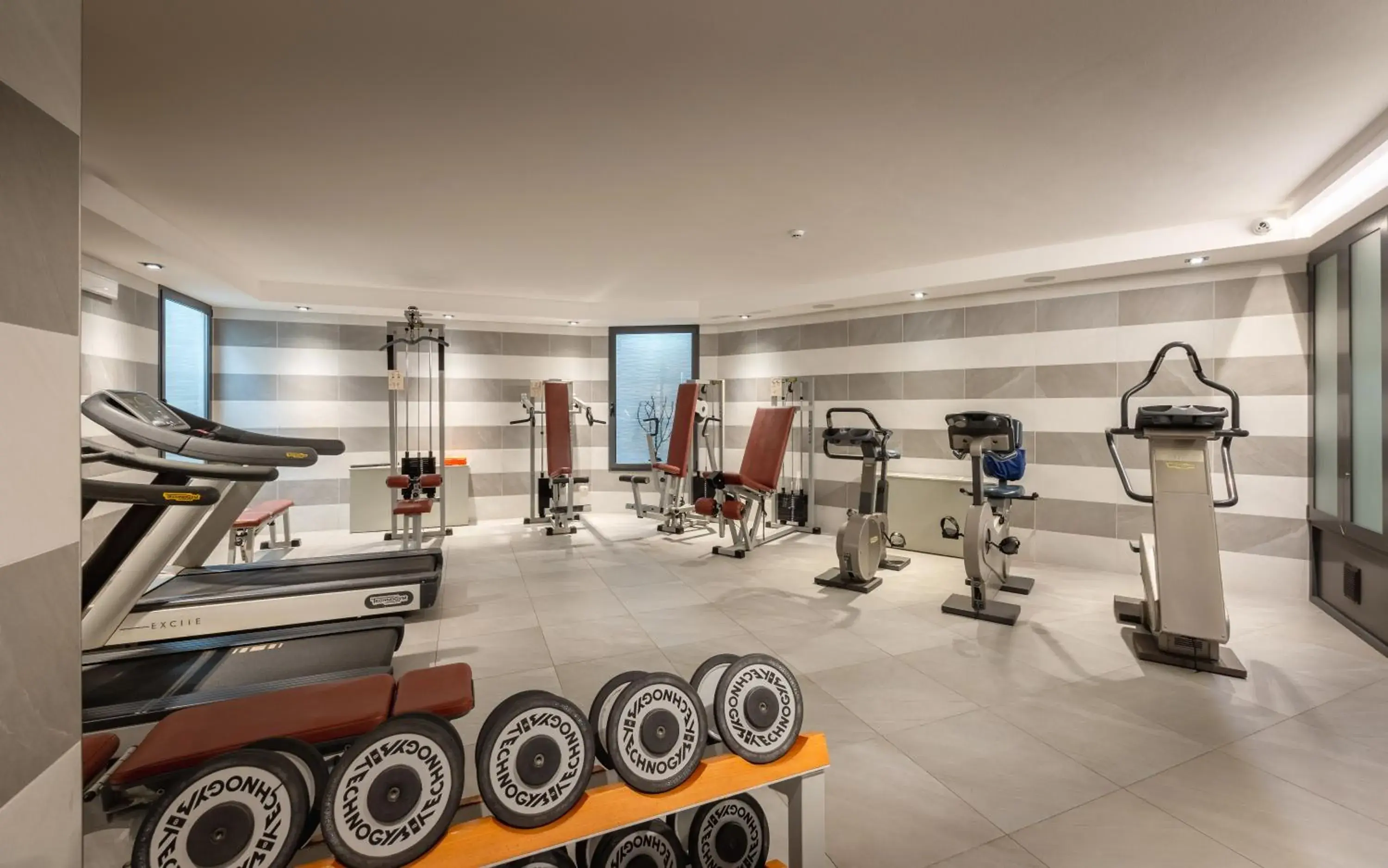 Fitness centre/facilities in Hotel Metropole Fitness centre/facilities in Hotel Metropole