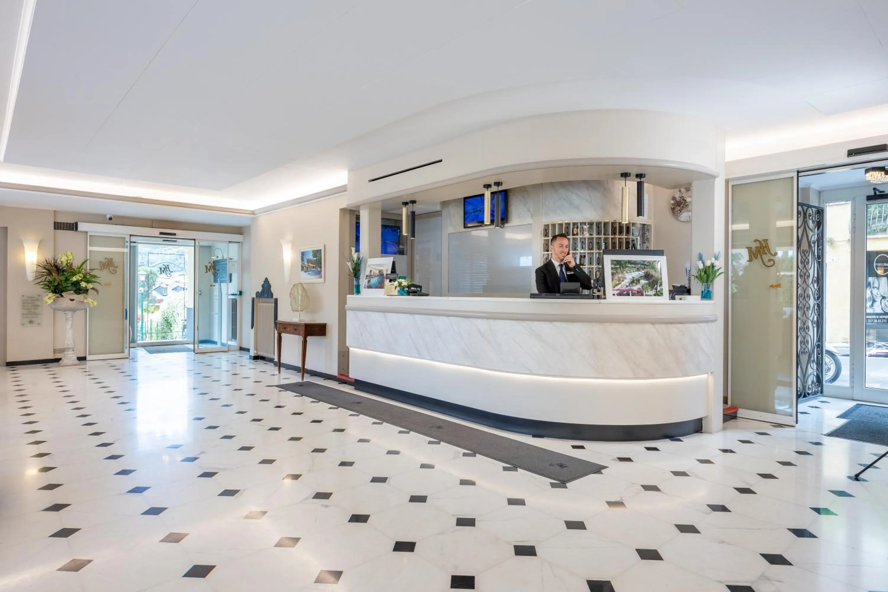 Lobby or reception in Hotel Metropole
