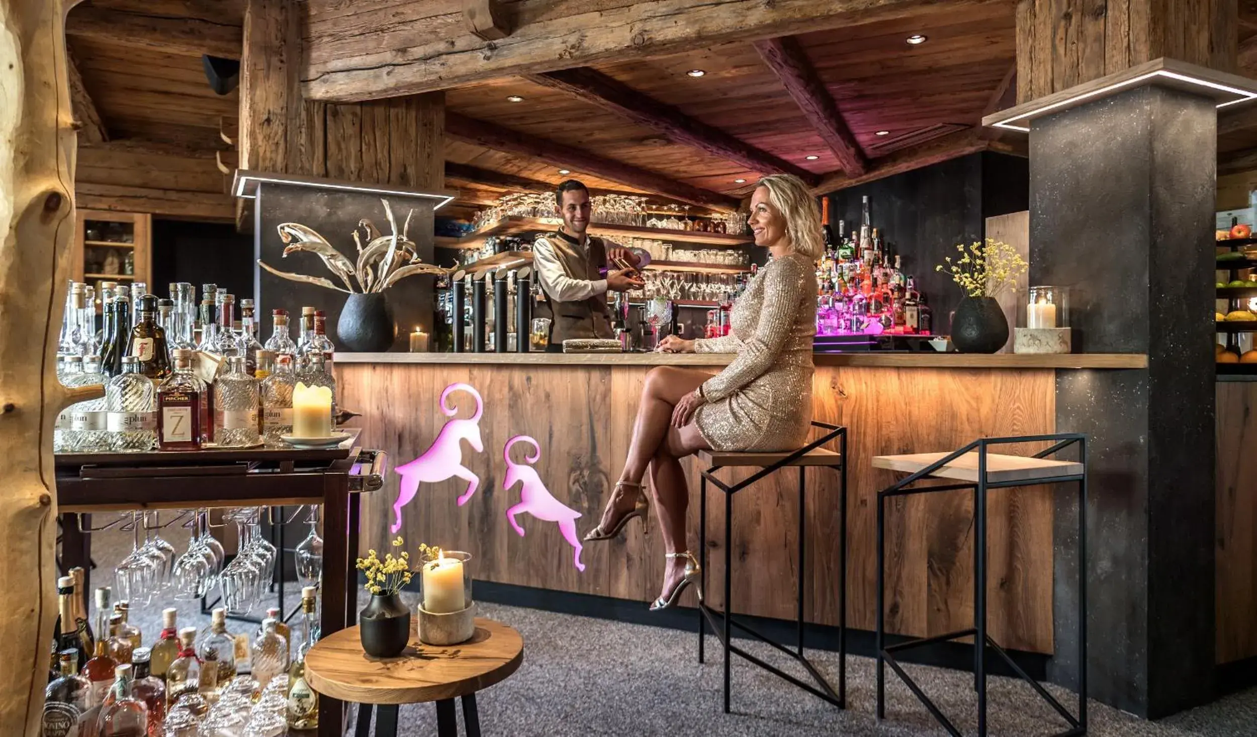 Lounge or bar in ABINEA Dolomiti Romantic SPA Lounge or bar in ABINEA Dolomiti Romantic SPA