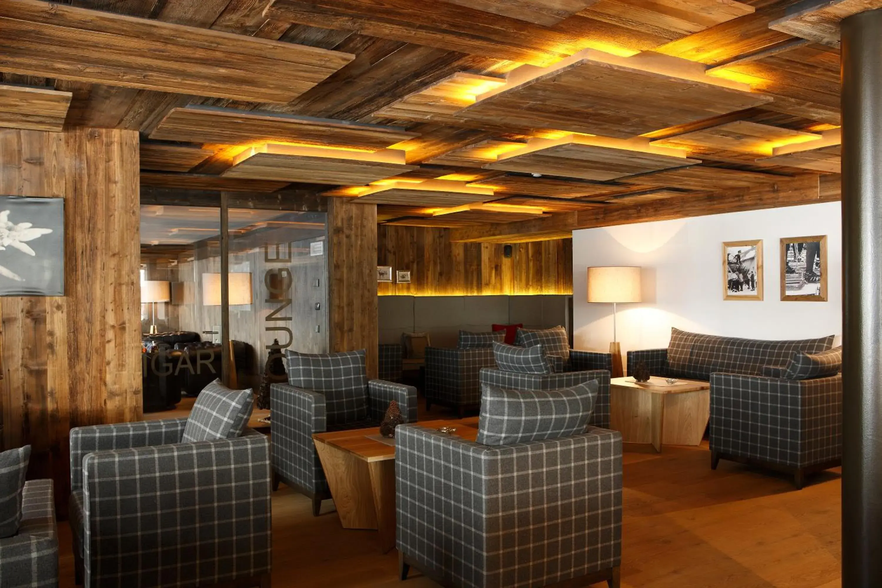 Lounge or bar in Hotel Col Alto Lounge or bar in Hotel Col Alto