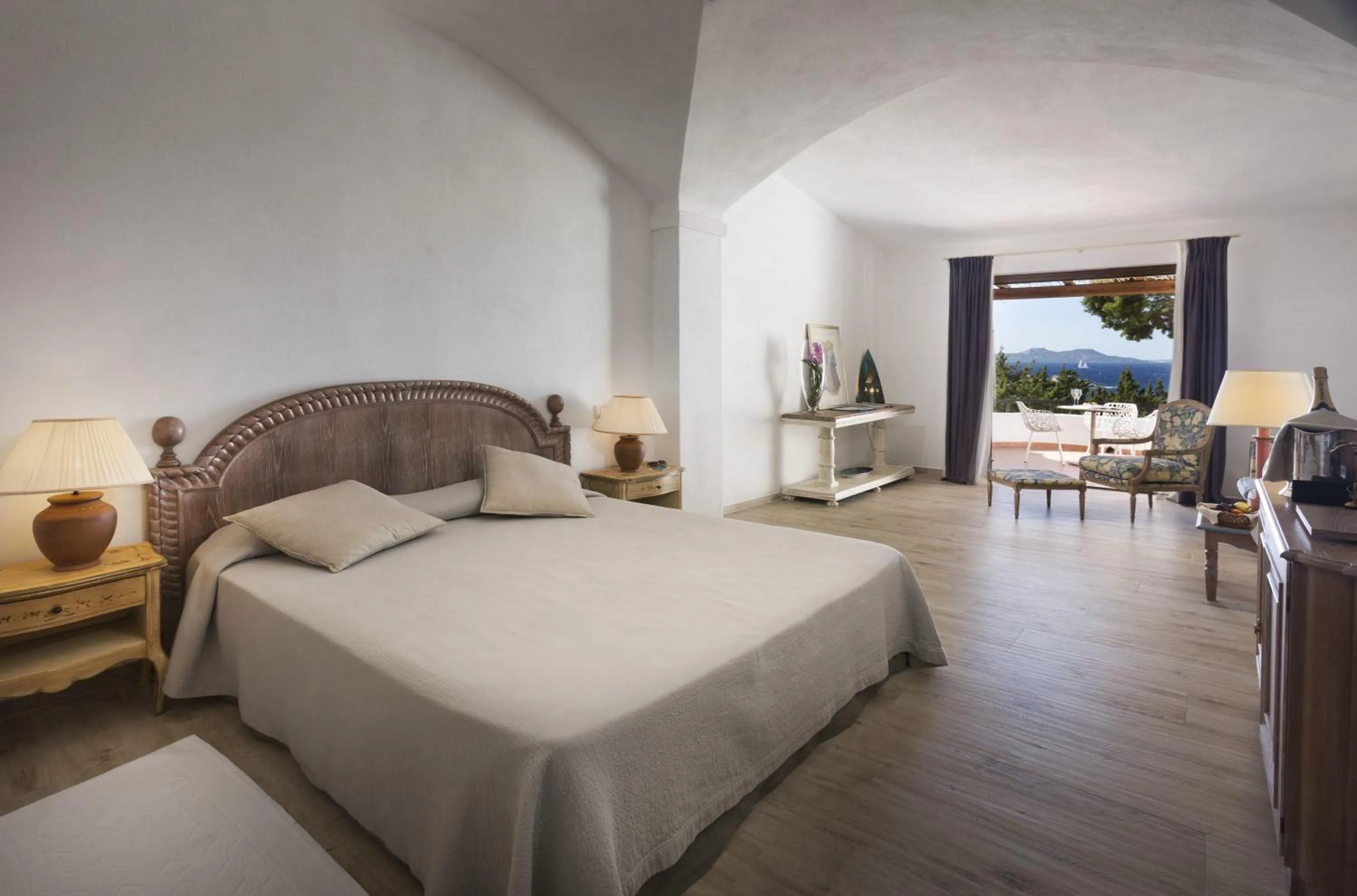Bed in Hotel La Bisaccia