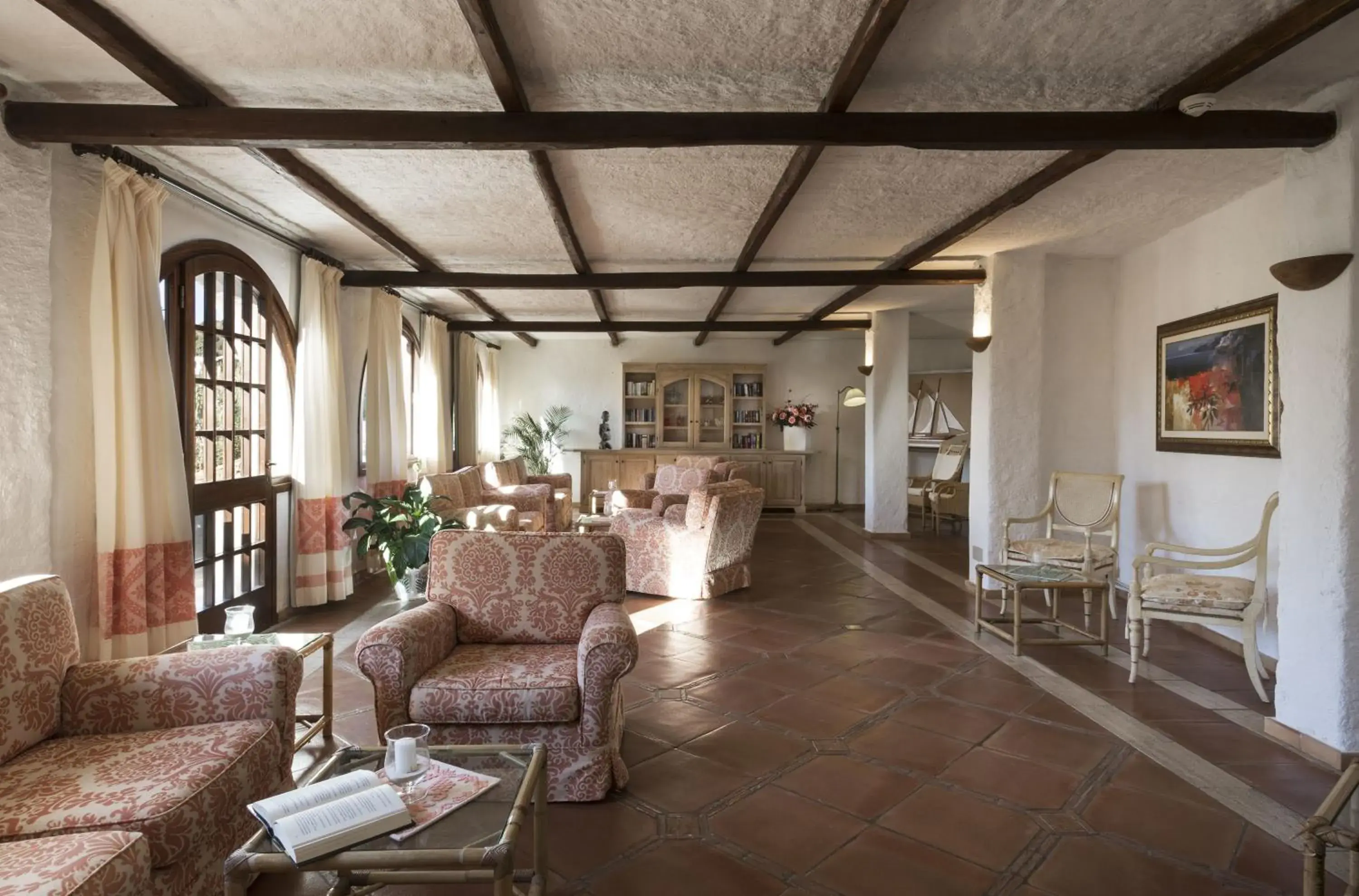 Lounge or bar in Hotel La Bisaccia Lounge or bar in Hotel La Bisaccia