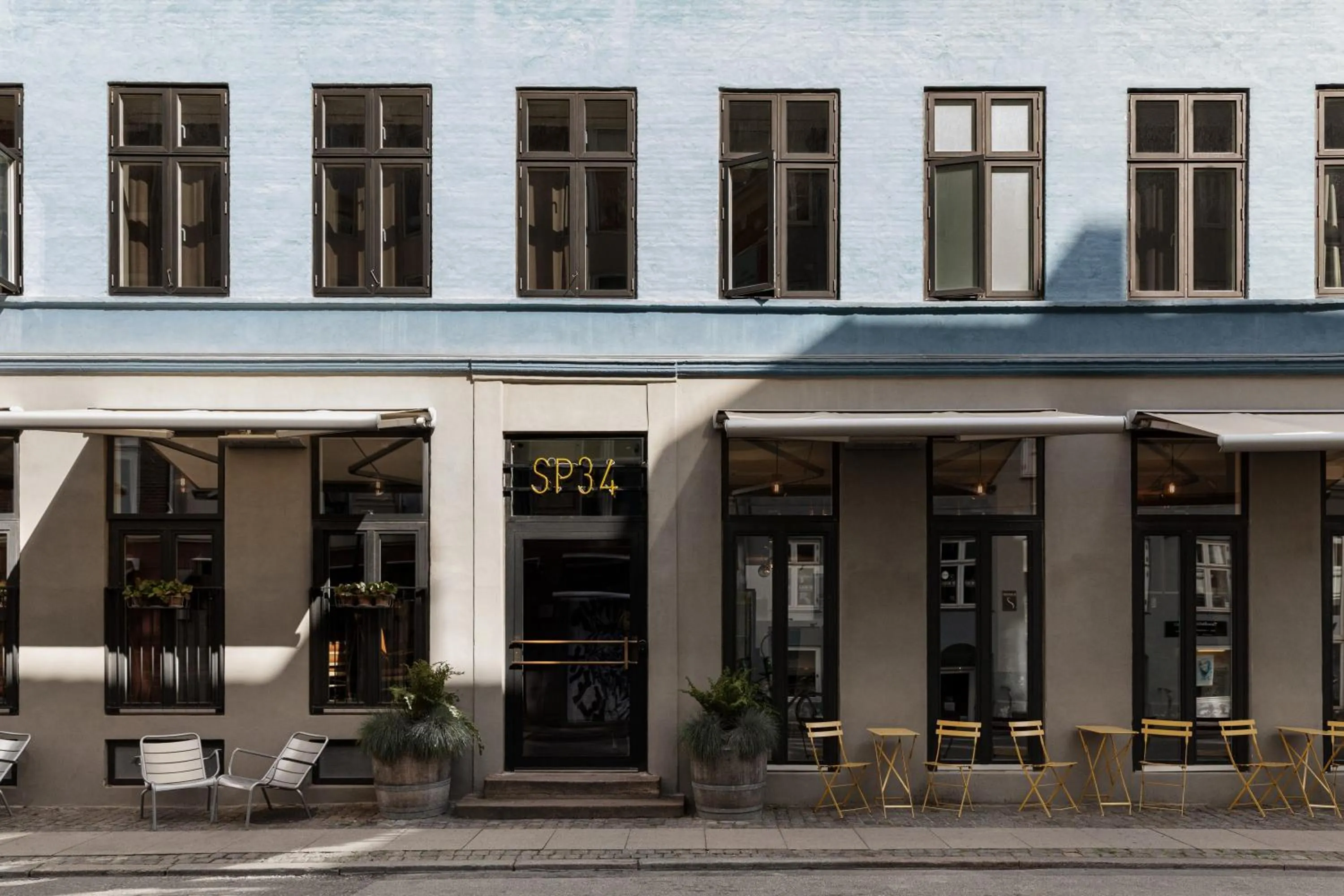 Property building in Boutique Hotel SP34