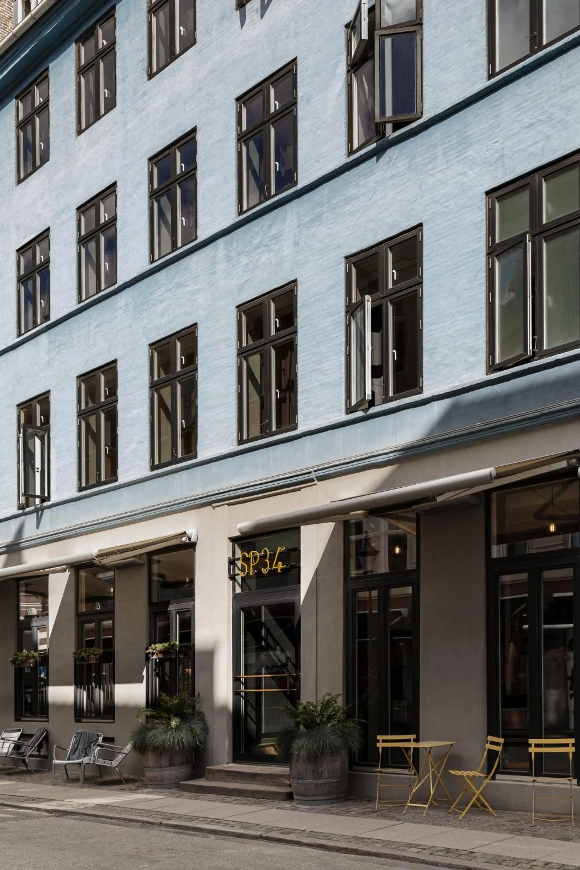 Property building in Boutique Hotel SP34