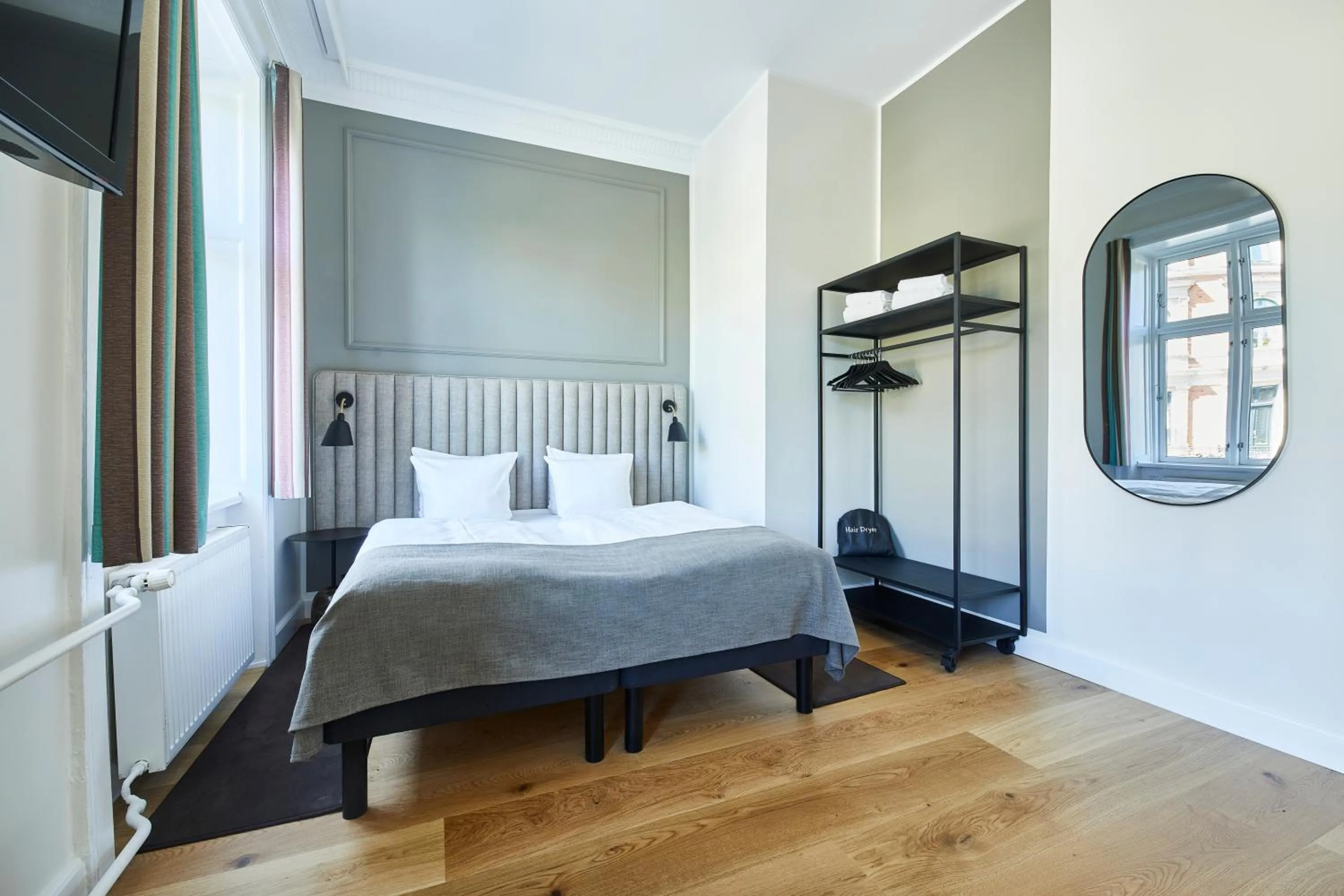 Bed in Hotel Sct. Thomas