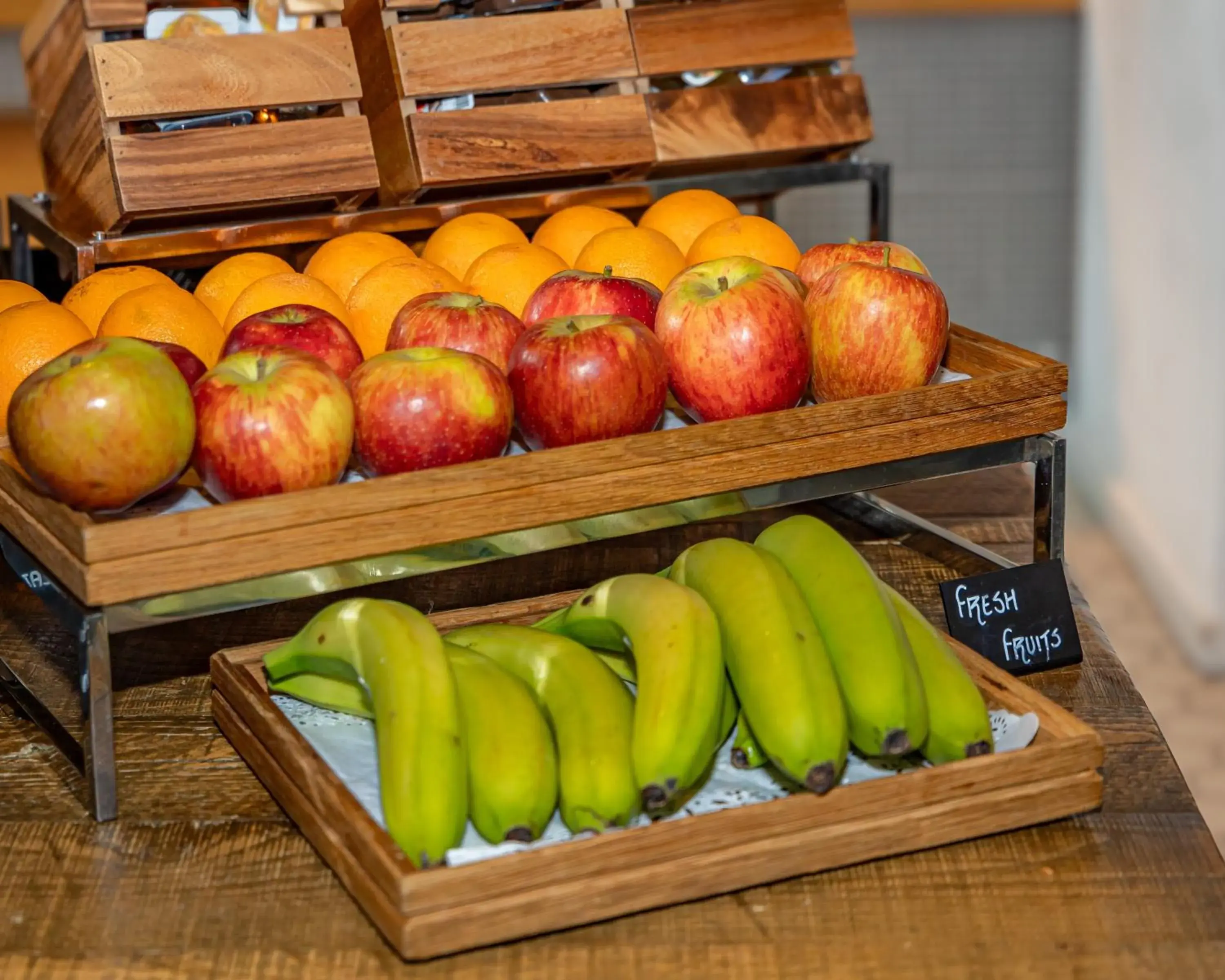 Food and drinks in Holiday Inn London West by IHG Food and drinks in Holiday Inn London West by IHG