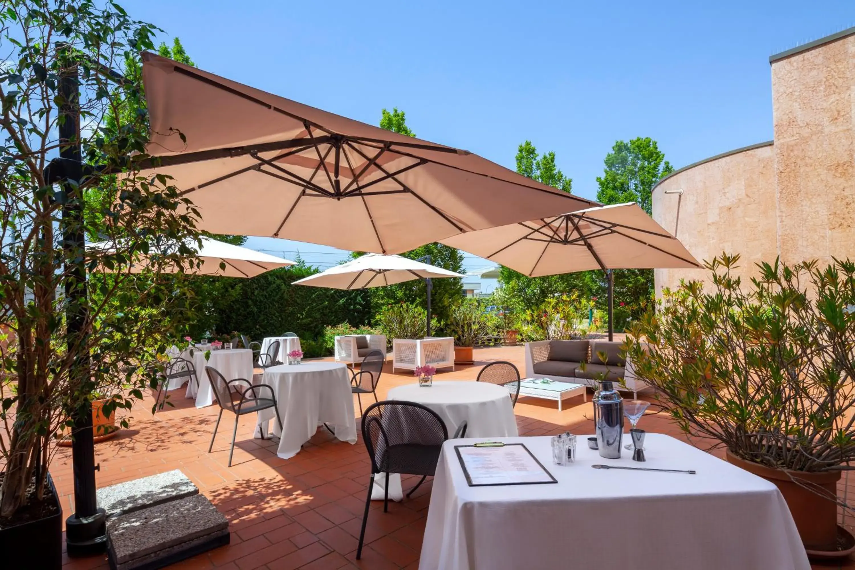 Restaurant/places to eat in Crowne Plaza Venice East by IHG Restaurant/places to eat in Crowne Plaza Venice East by IHG