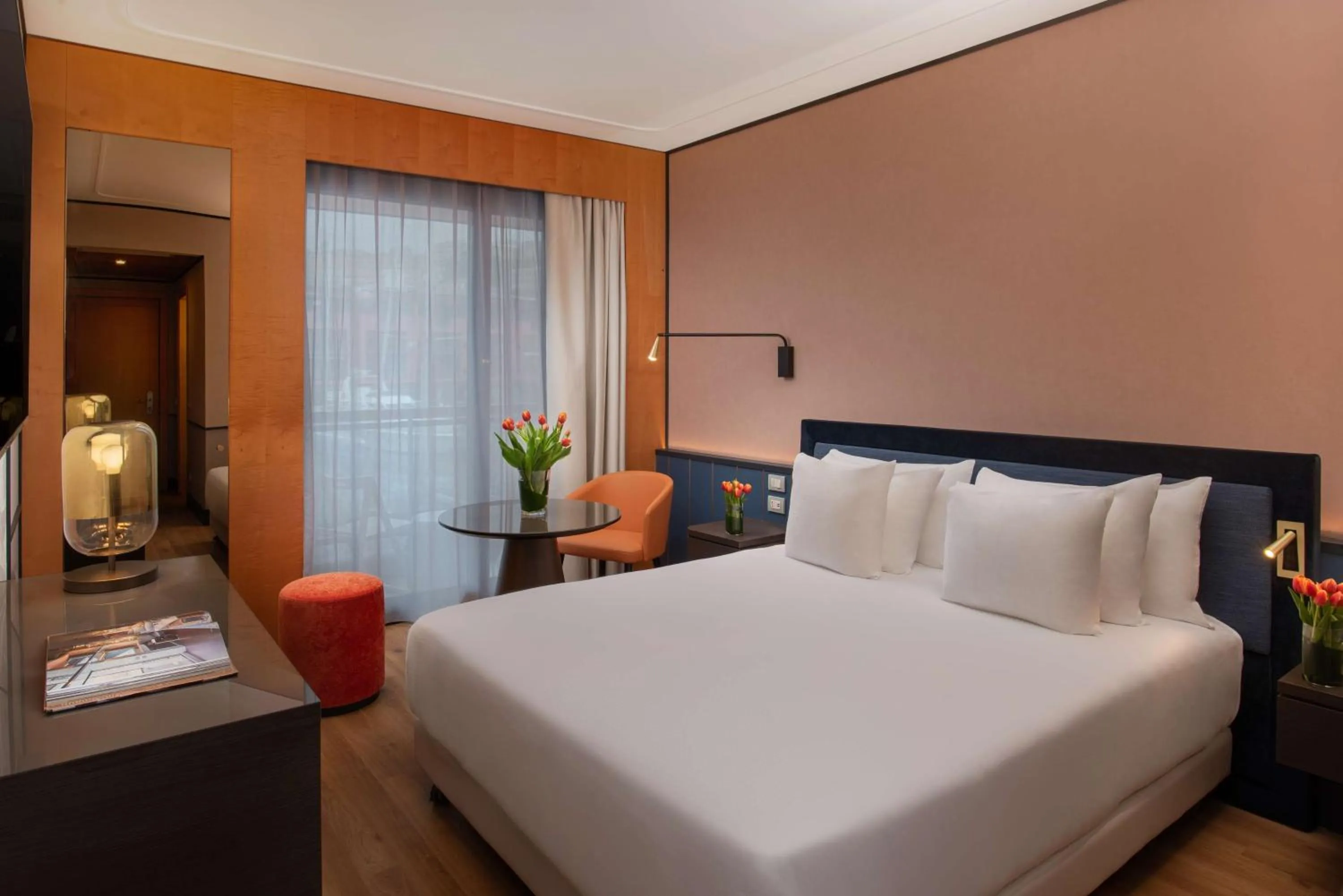 Bedroom, Bed in NH Collection Genova Marina