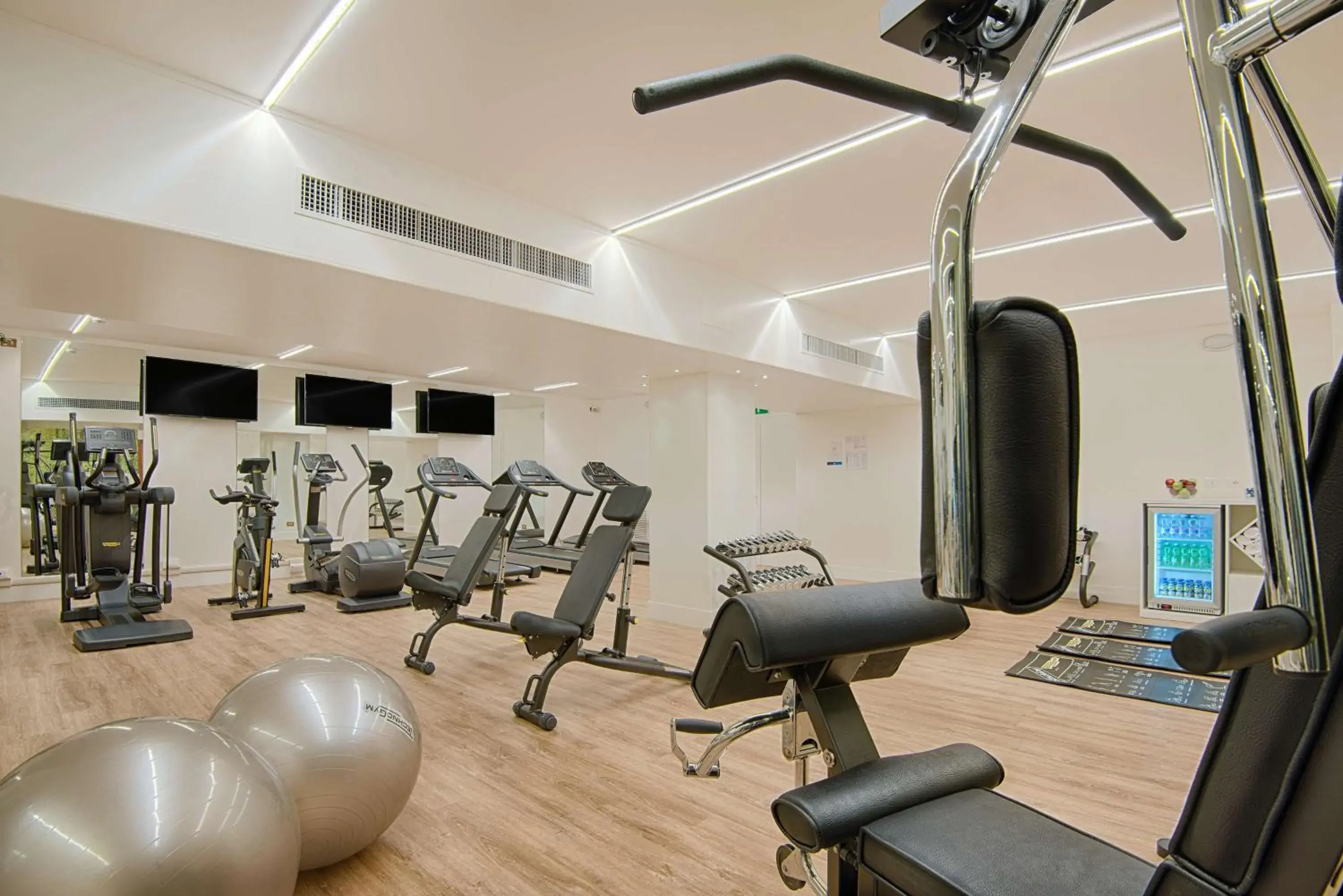 Fitness centre/facilities in NH Genova Centro Fitness centre/facilities in NH Genova Centro