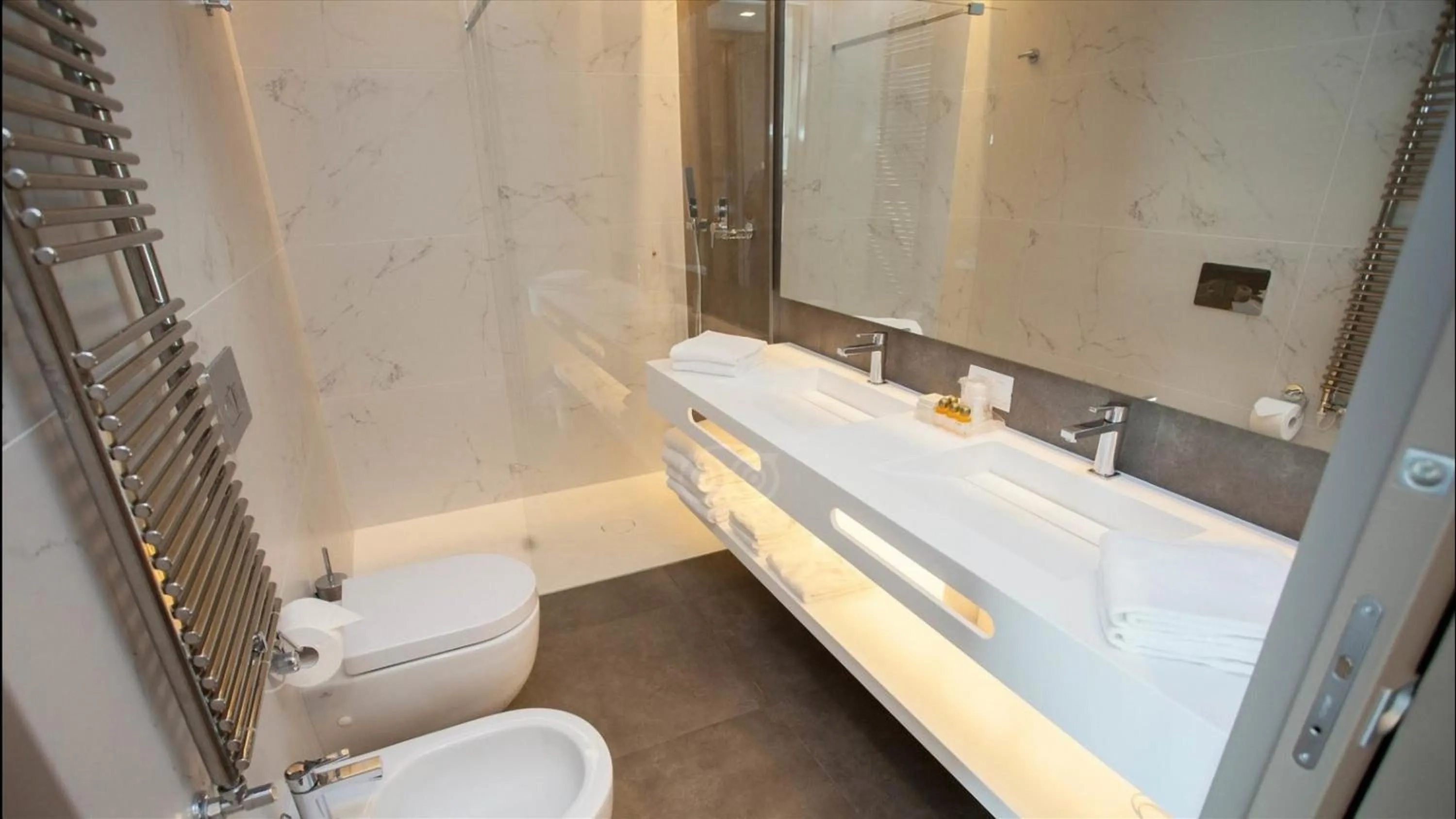 Bathroom in Hotel Principe Palace
