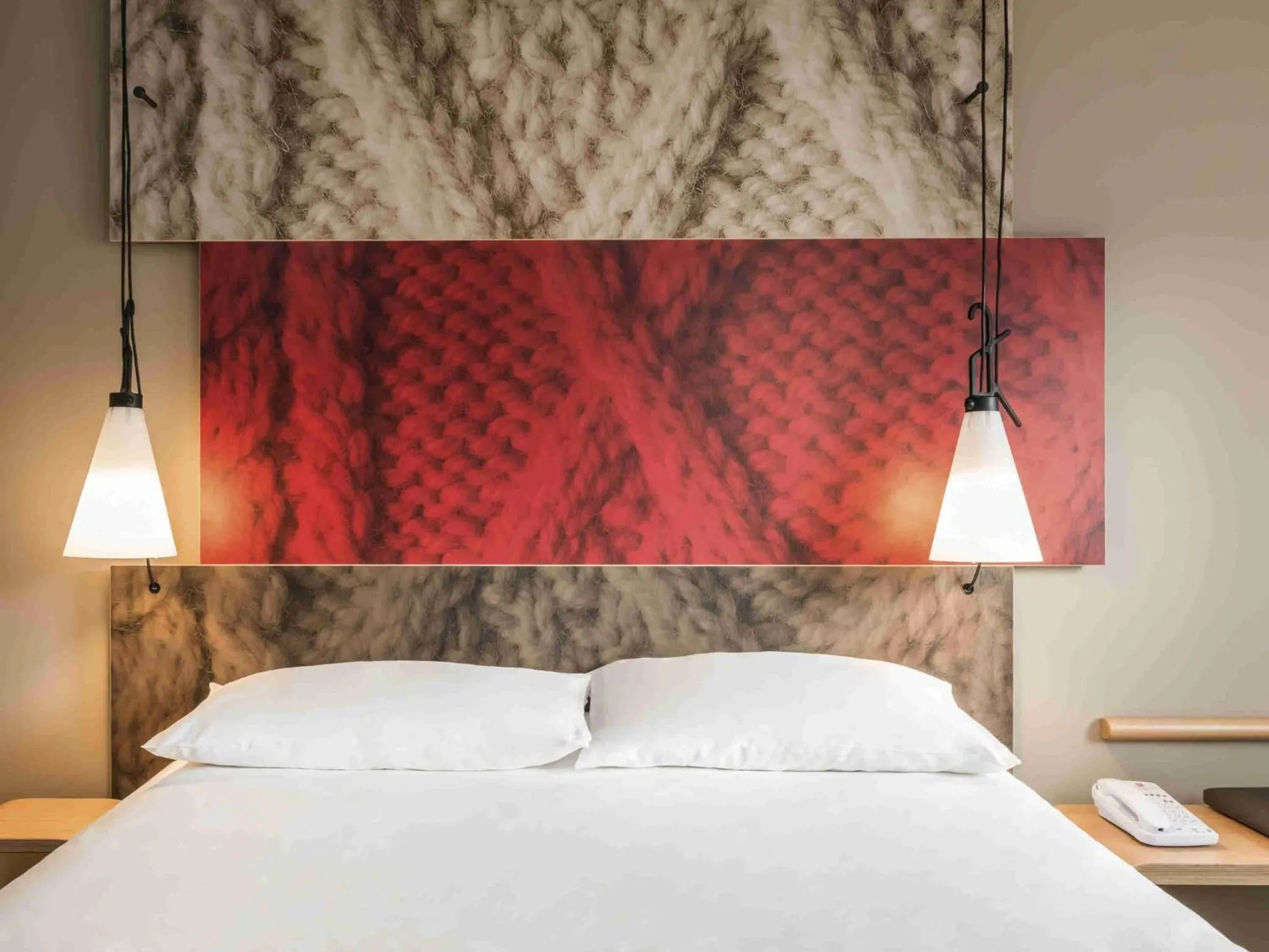 Bedroom, Bed in Hotel Ibis Coimbra Centro