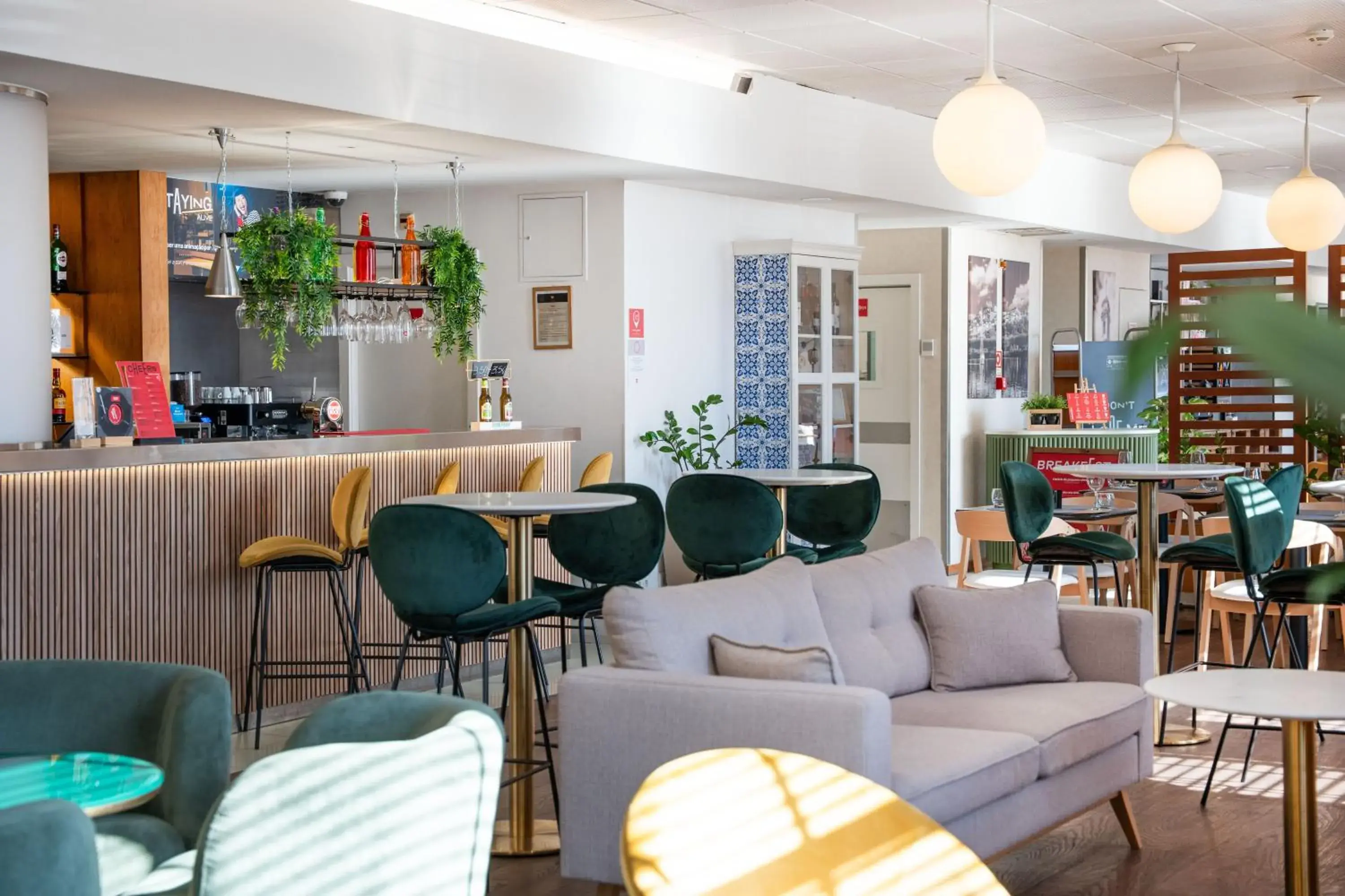 Restaurant/places to eat in Hotel Ibis Coimbra Centro Restaurant/places to eat in Hotel Ibis Coimbra Centro