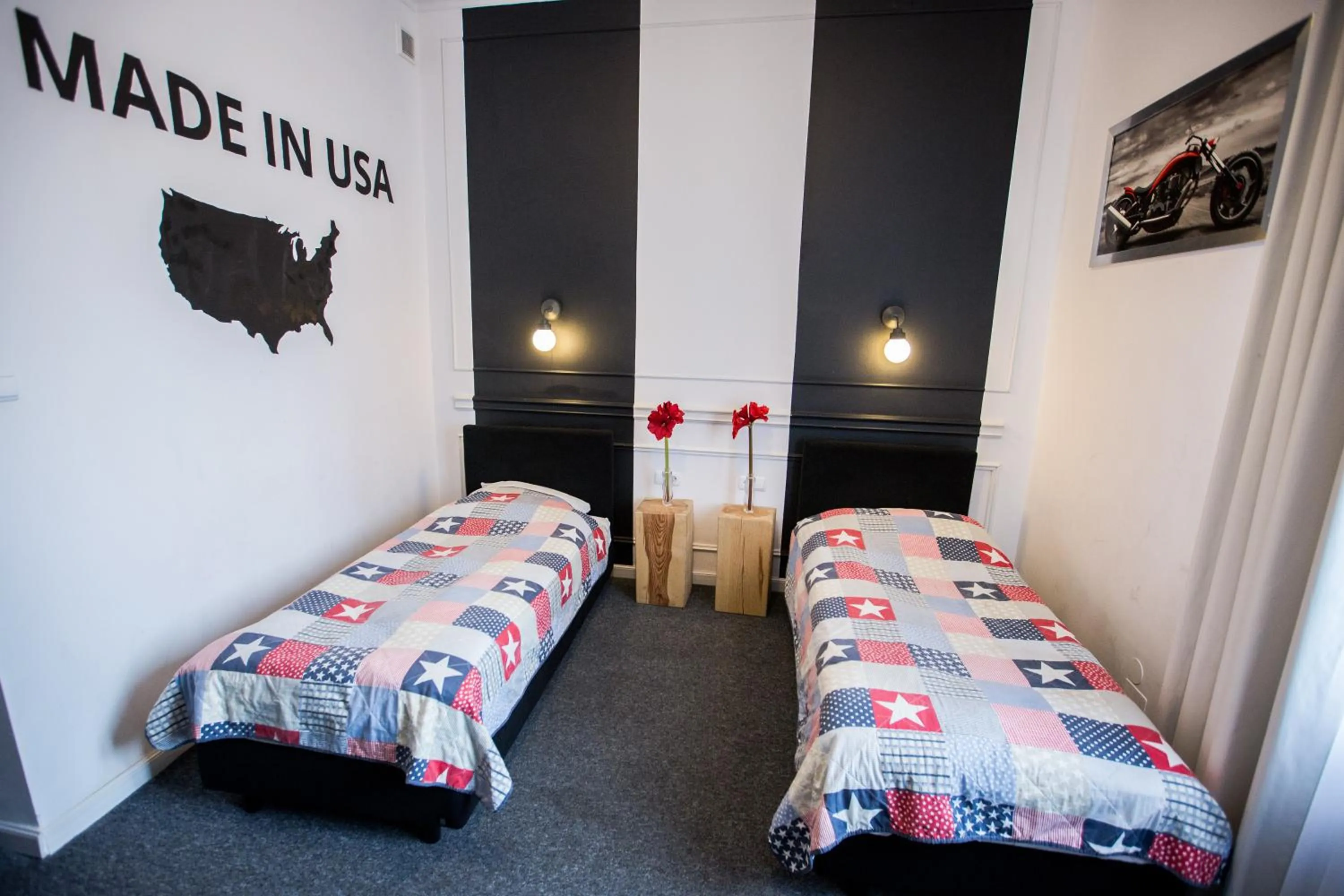 Twin Room in Hotel Granada