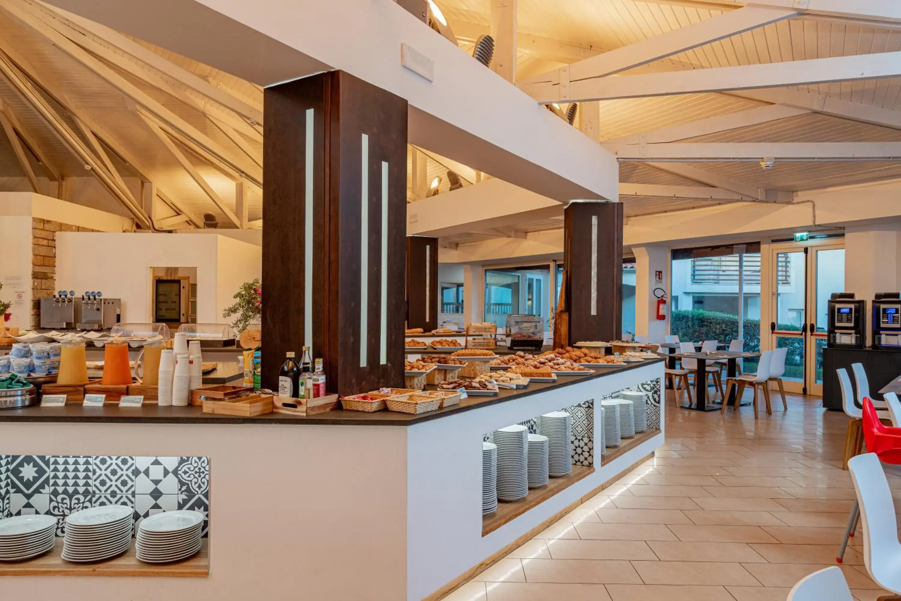 Restaurant/places to eat in Club Esse Cala Bitta Restaurant/places to eat in Club Esse Cala Bitta