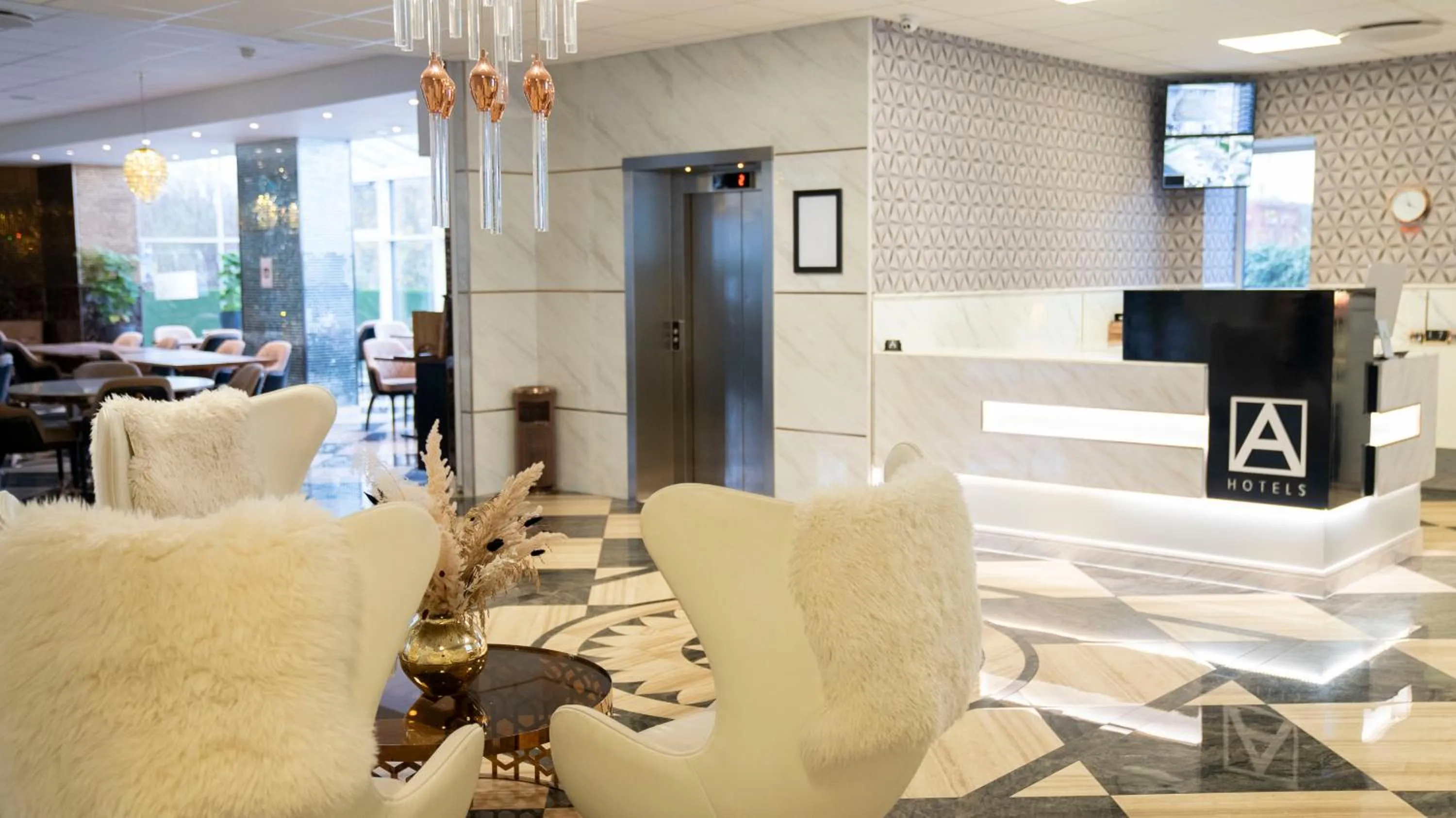 Communal lounge/ TV room in A Hotels Glostrup