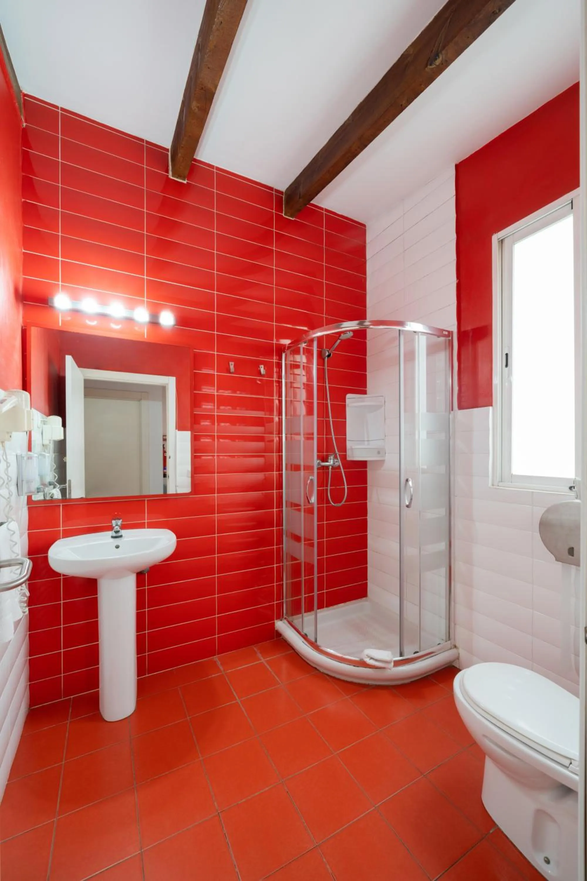 Shower in Purple Nest Hostel