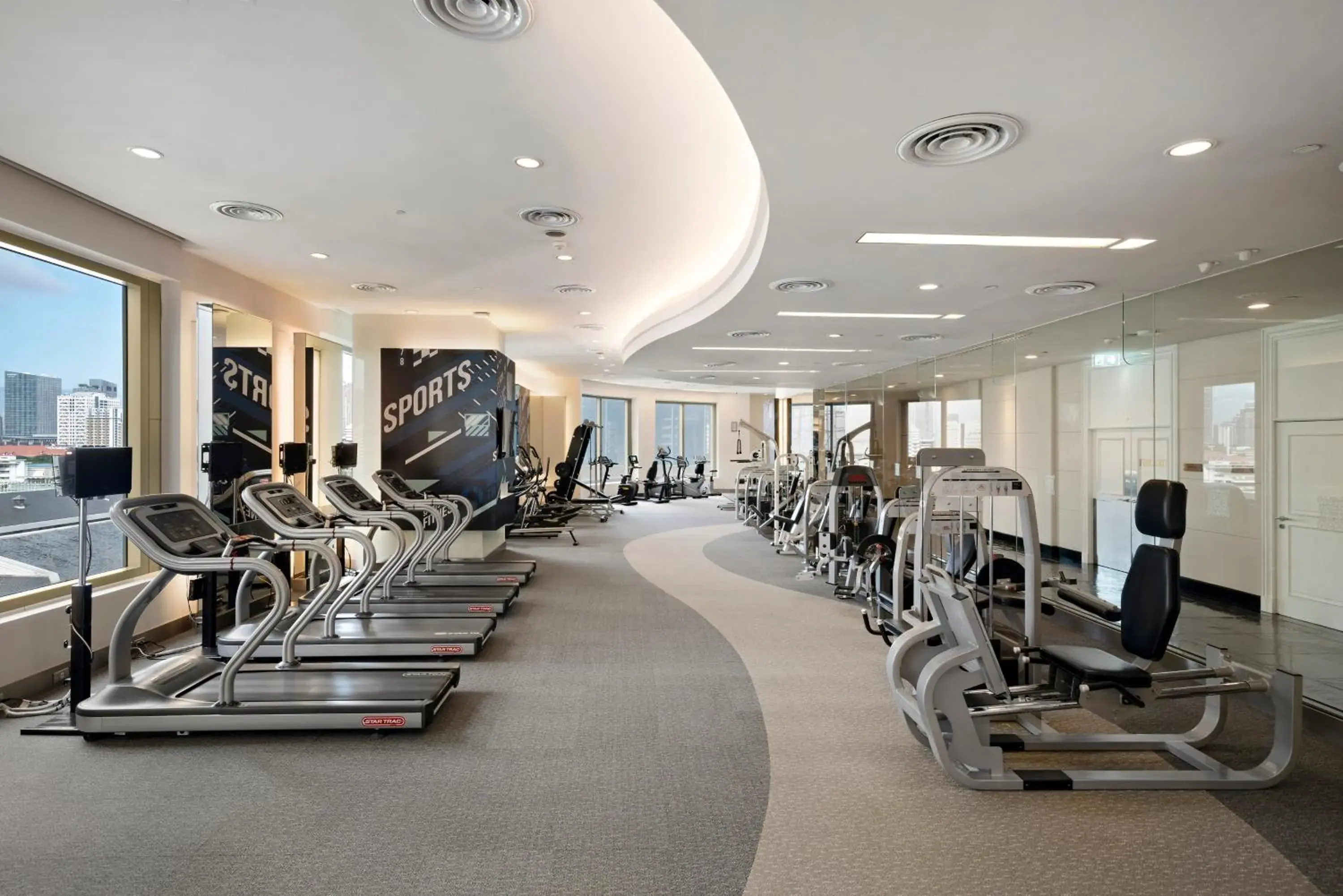 Fitness centre/facilities in Grande Centre Point Hotel Ratchadamri Bangkok Fitness centre/facilities in Grande Centre Point Hotel Ratchadamri Bangkok