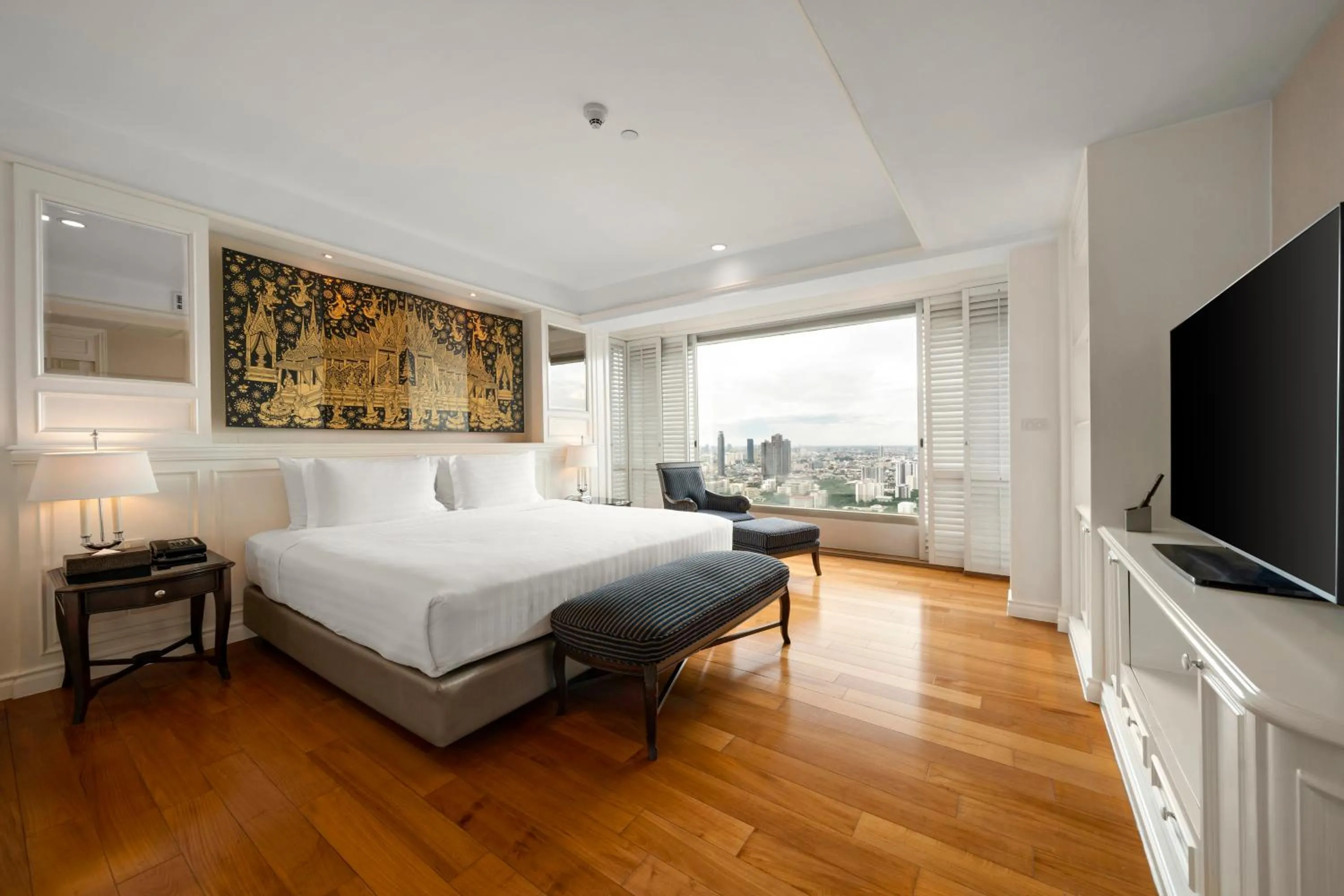 Bedroom, Bed in Grande Centre Point Hotel Ratchadamri Bangkok