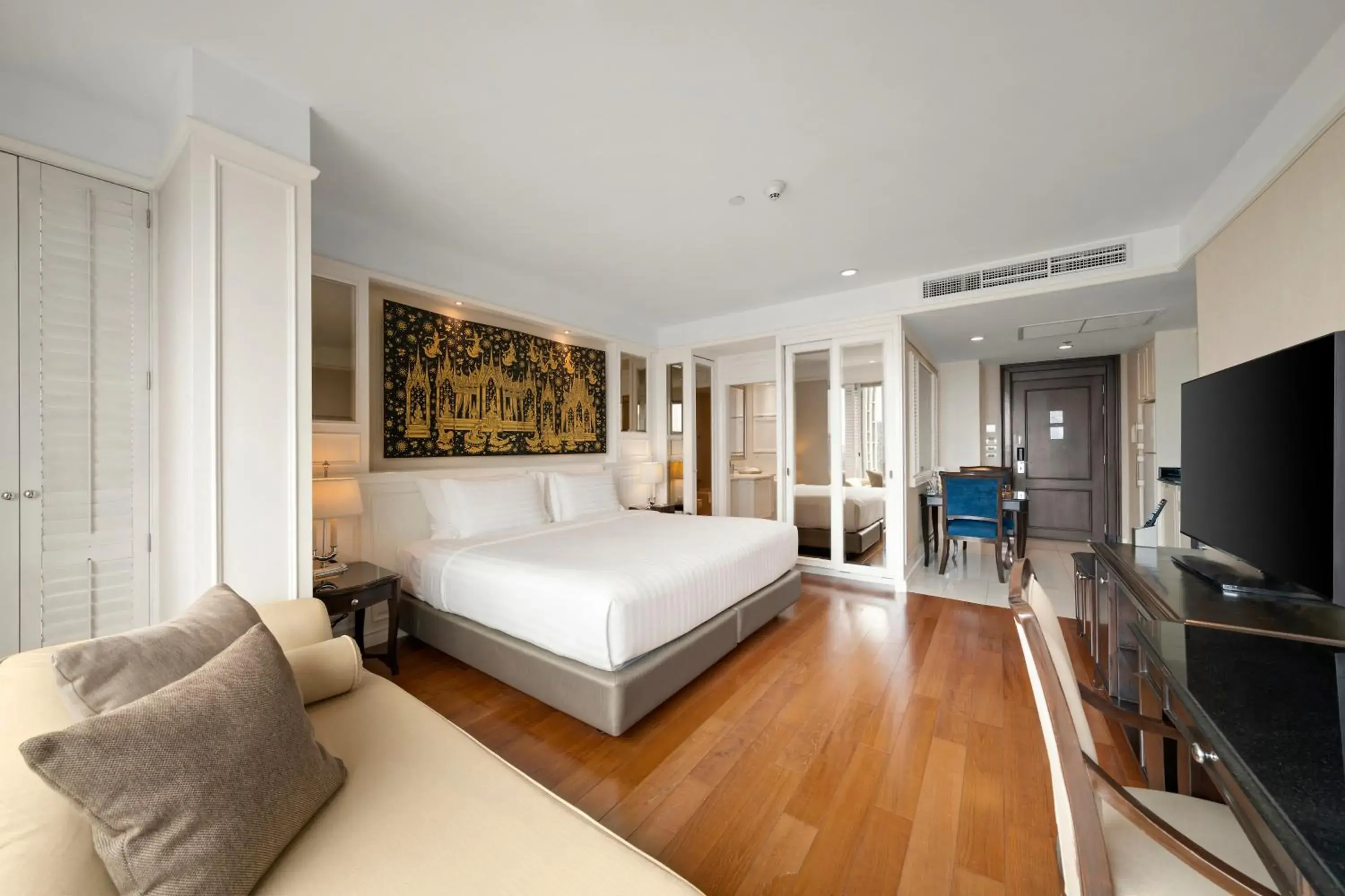 Bedroom, Bed in Grande Centre Point Hotel Ratchadamri Bangkok Bedroom, Bed in Grande Centre Point Hotel Ratchadamri Bangkok