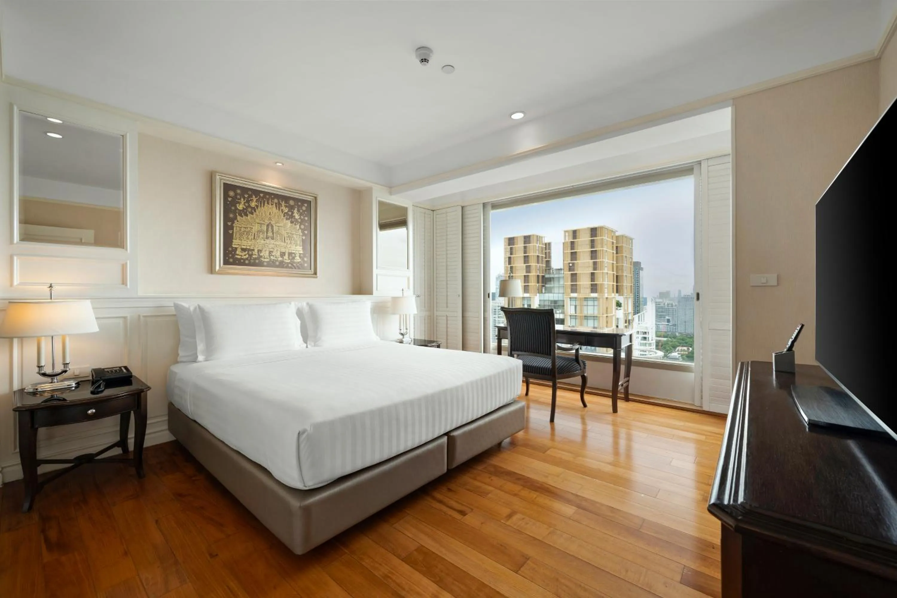 Bed in Grande Centre Point Hotel Ratchadamri Bangkok