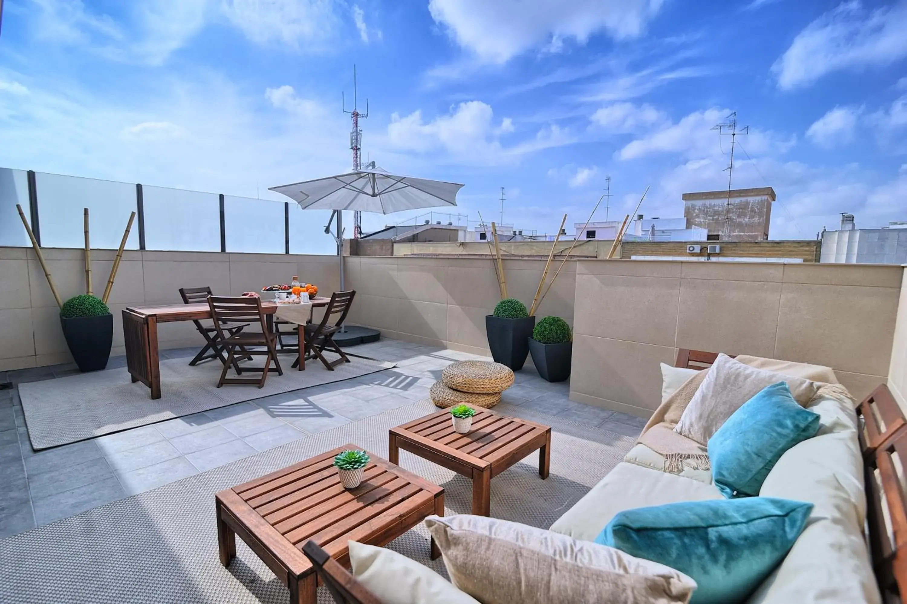 HQ Rooms Apartments San Vicente HQ Rooms Apartments San Vicente