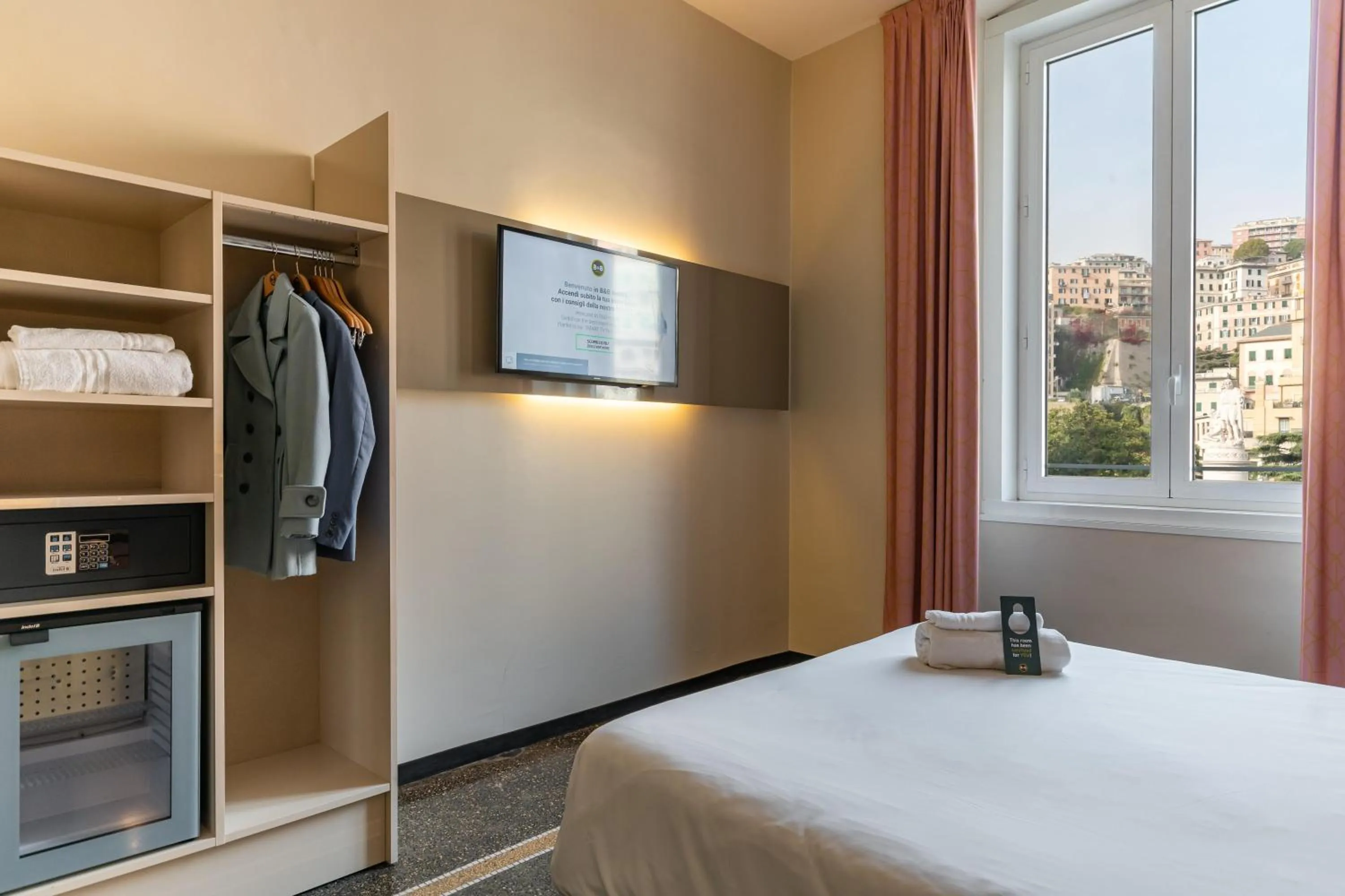 Photo of the whole room, Bed in B&B Hotel Genova Principe