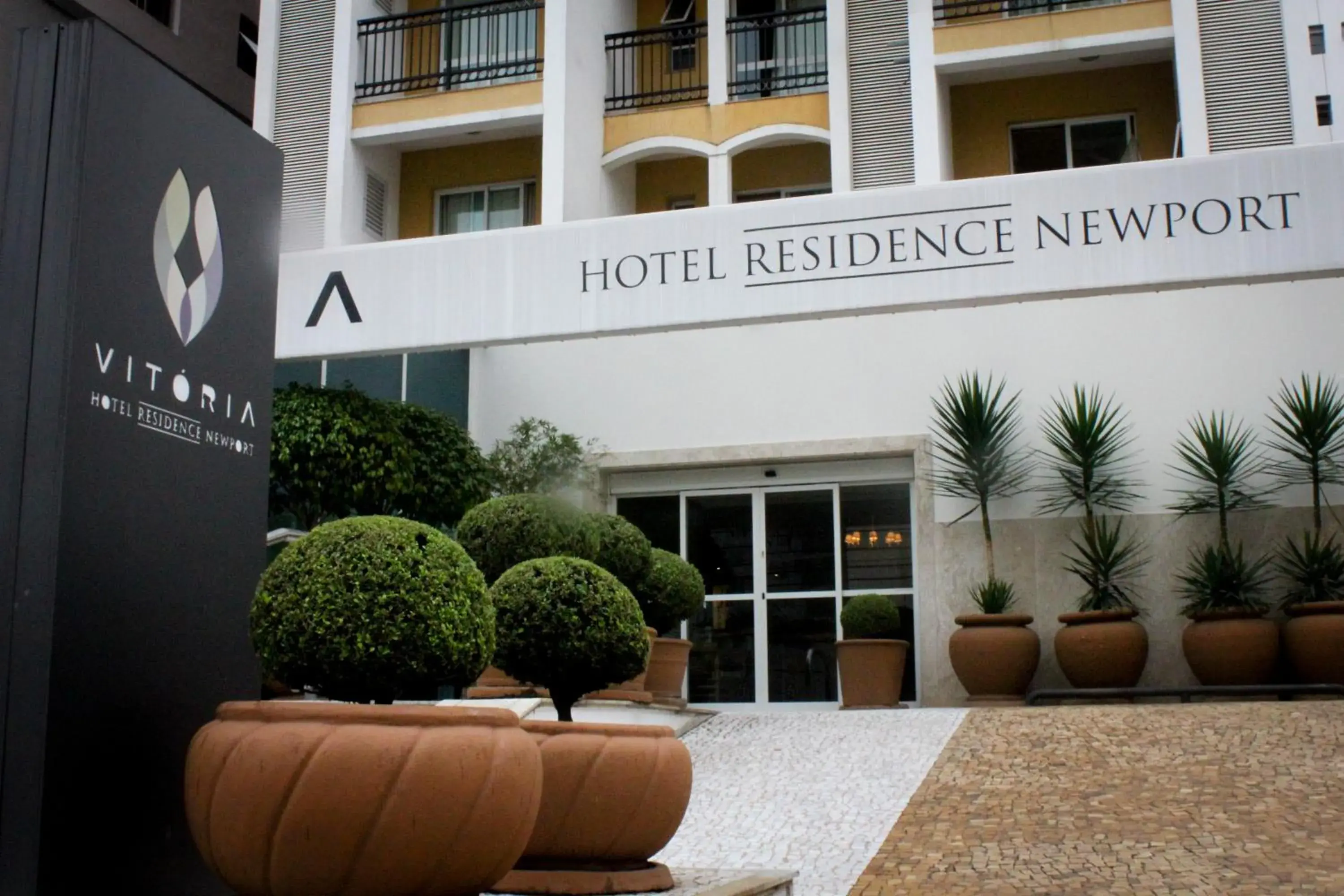 Property building in Vitória Hotel Residence NewPort Property building in Vitória Hotel Residence NewPort