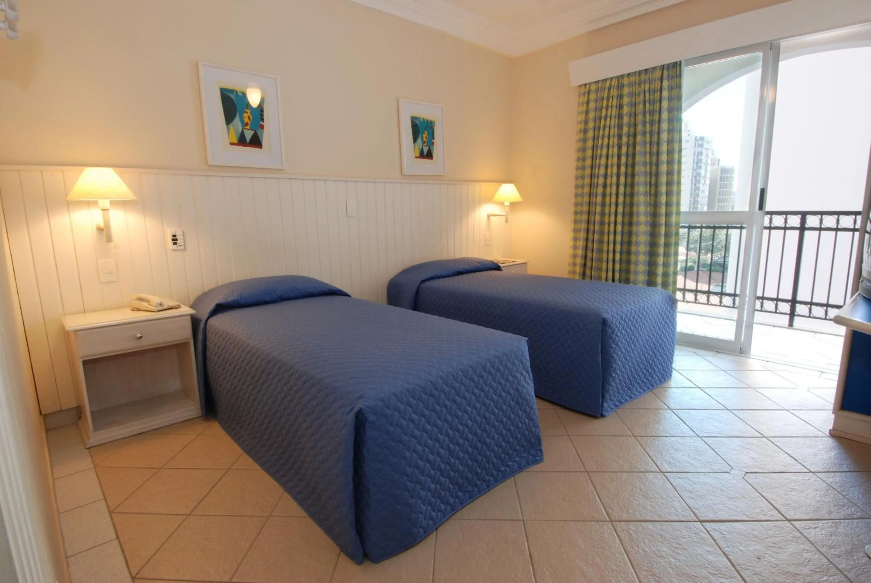 Standard Twin Room in Vitória Hotel Residence NewPort