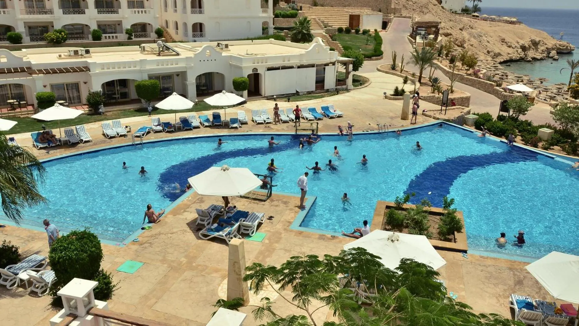 Day in Continental Plaza Beach Resort