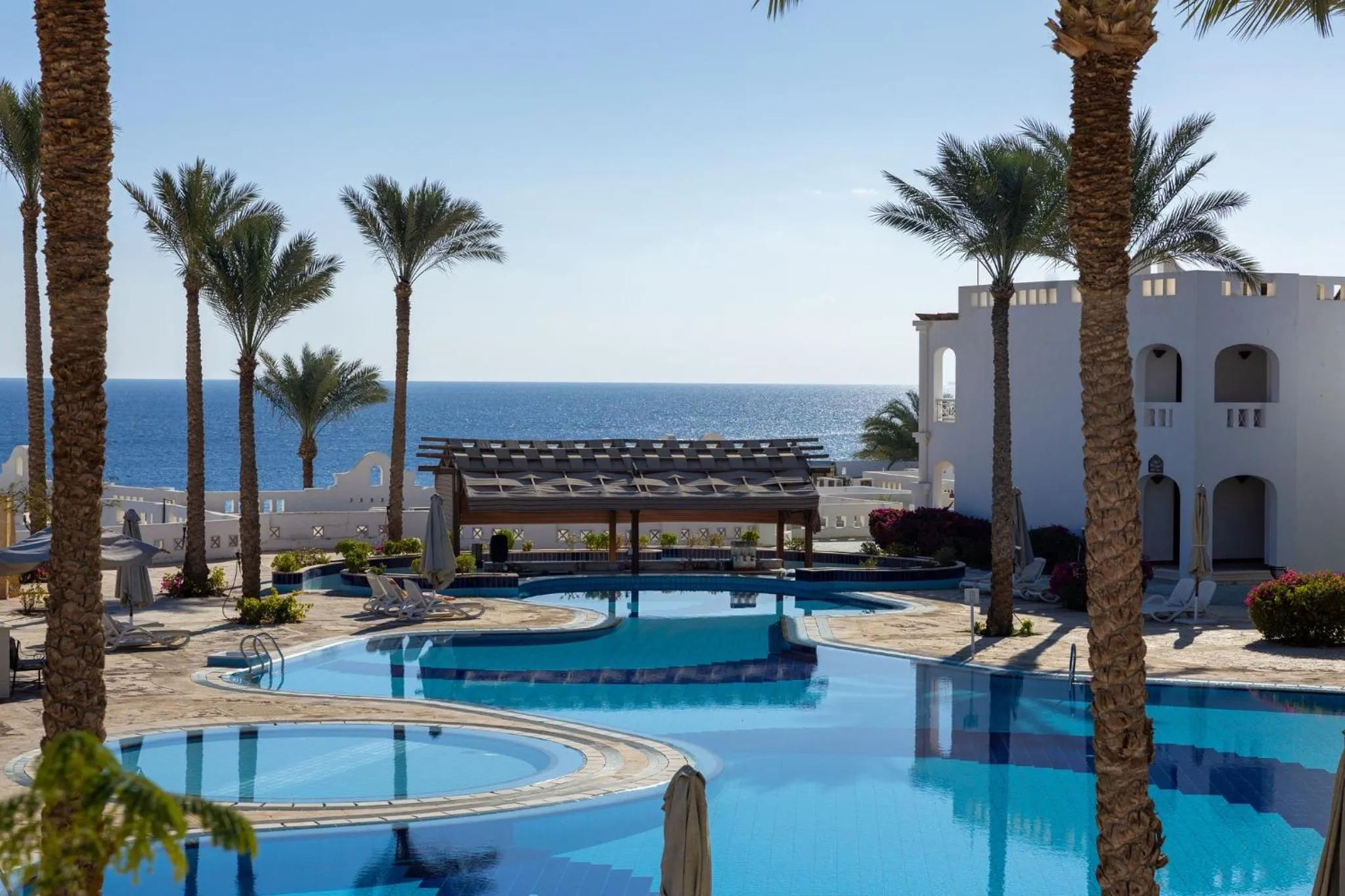 Swimming pool in Continental Plaza Beach Resort