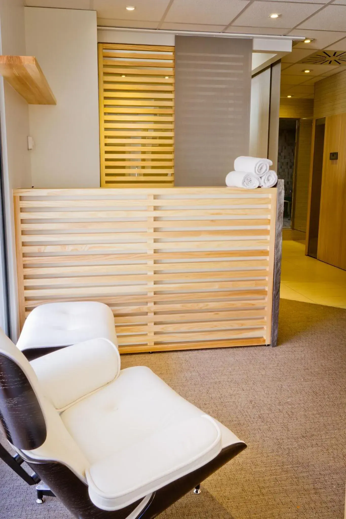 Spa and wellness centre/facilities in Hôtel et Spa La Villa K - Basel Airport Spa and wellness centre/facilities in Hôtel et Spa La Villa K - Basel Airport