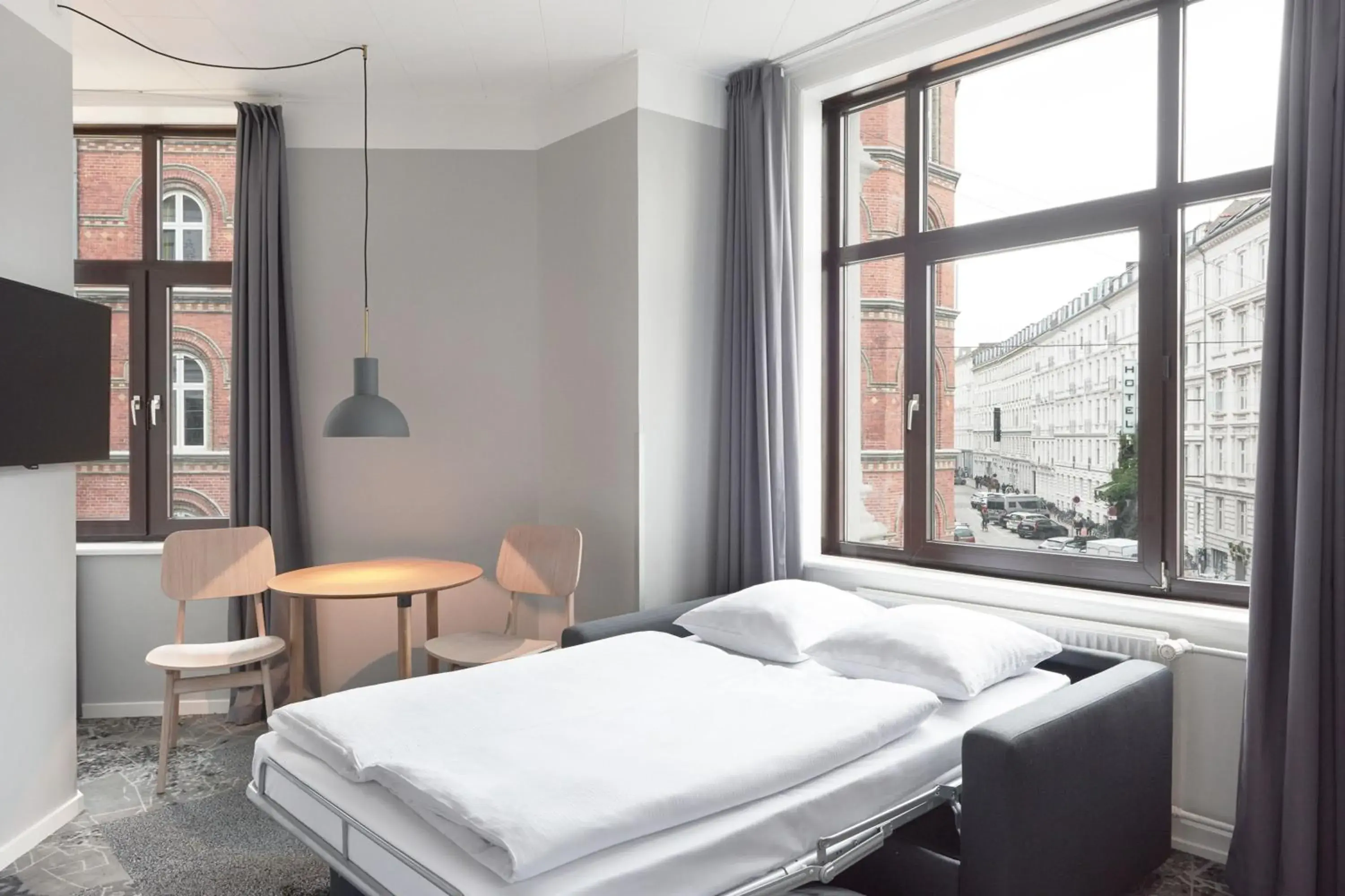 Photo of the whole room, Bed in Four Points Flex by Sheraton Copenhagen City Photo of the whole room, Bed in Four Points Flex by Sheraton Copenhagen City