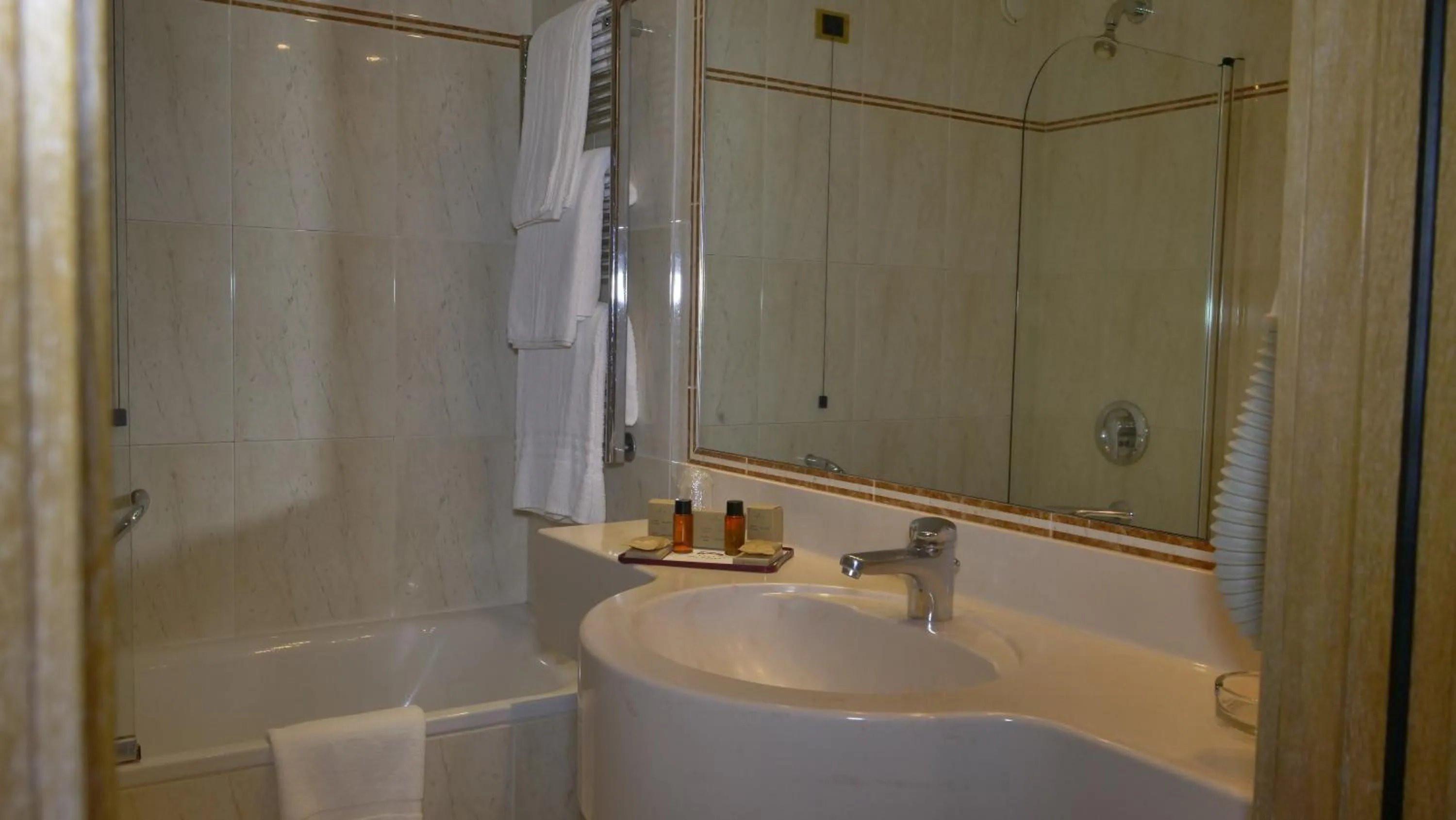 501 Hotel