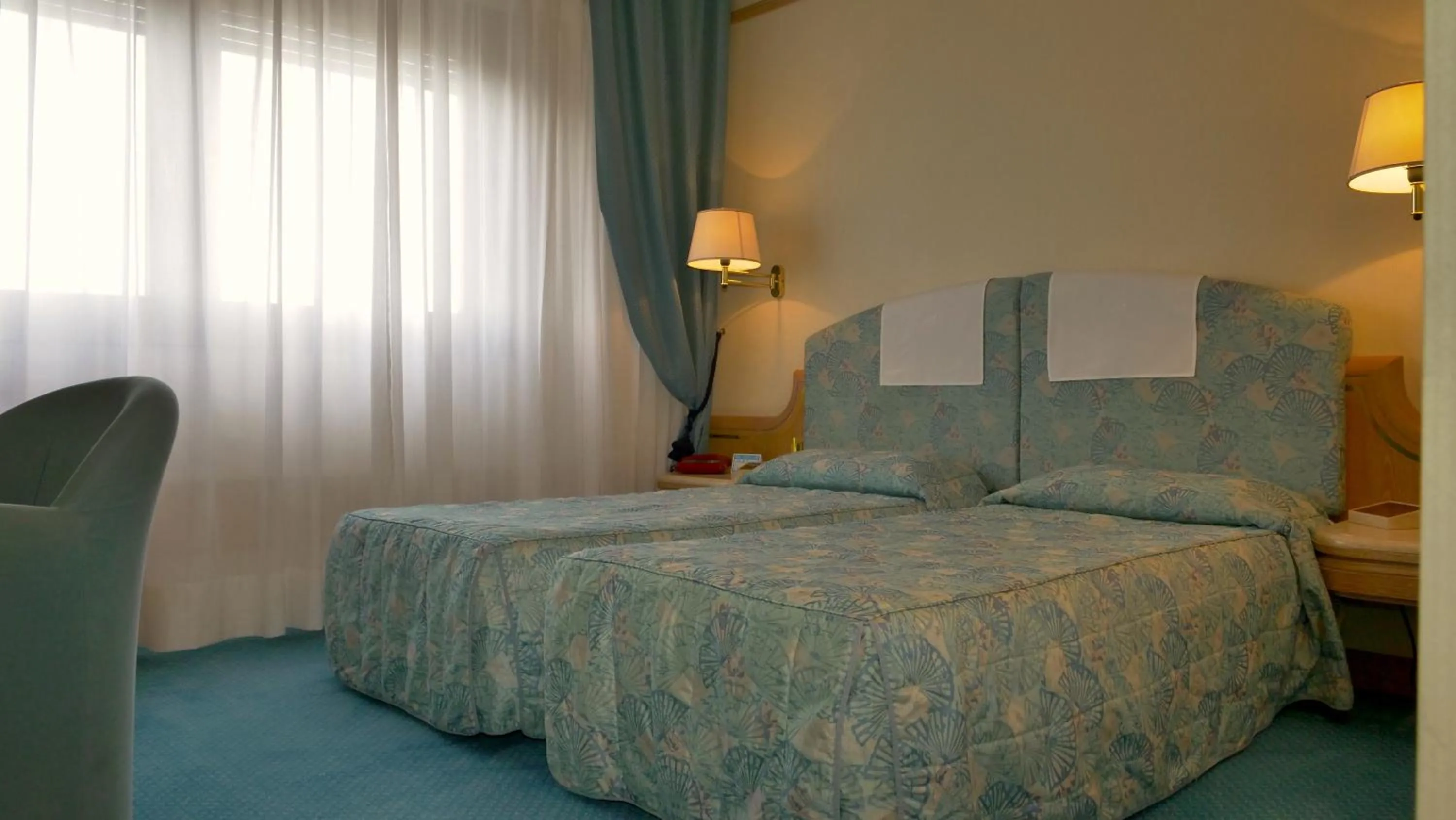 Bedroom, Bed in 501 Hotel