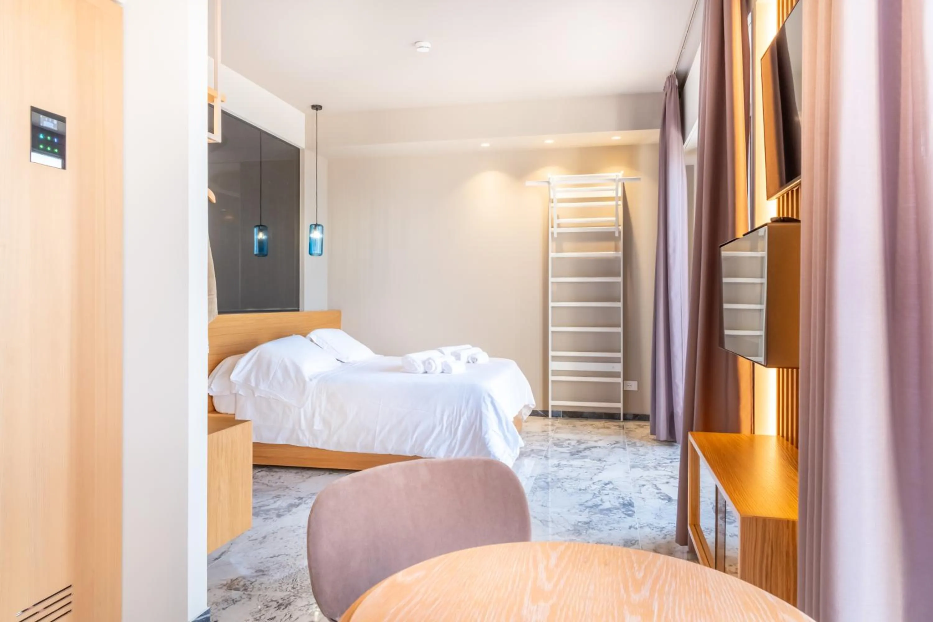 Bed in 501 Hotel
