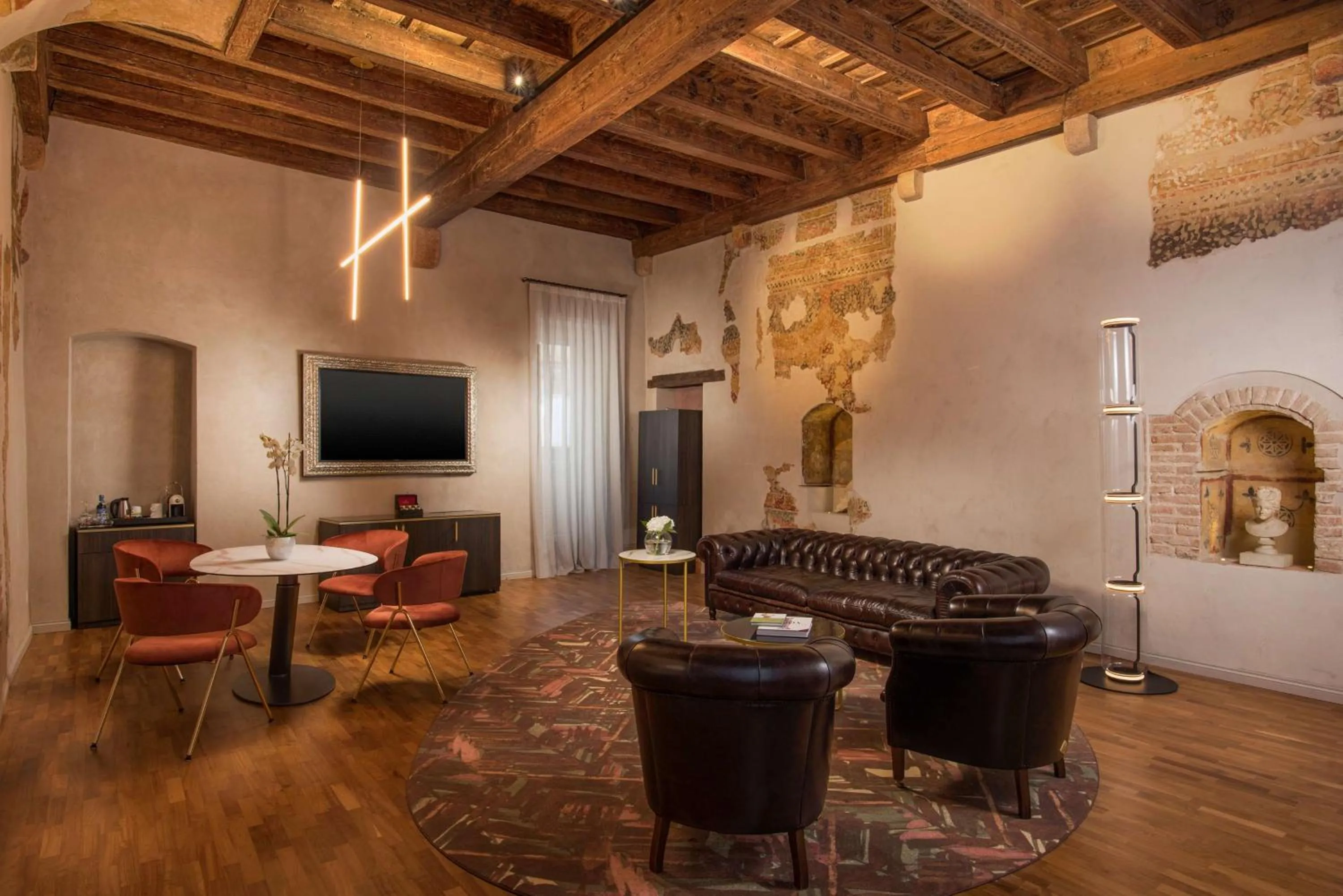 Photo of the whole room in NH Collection Palazzo Verona