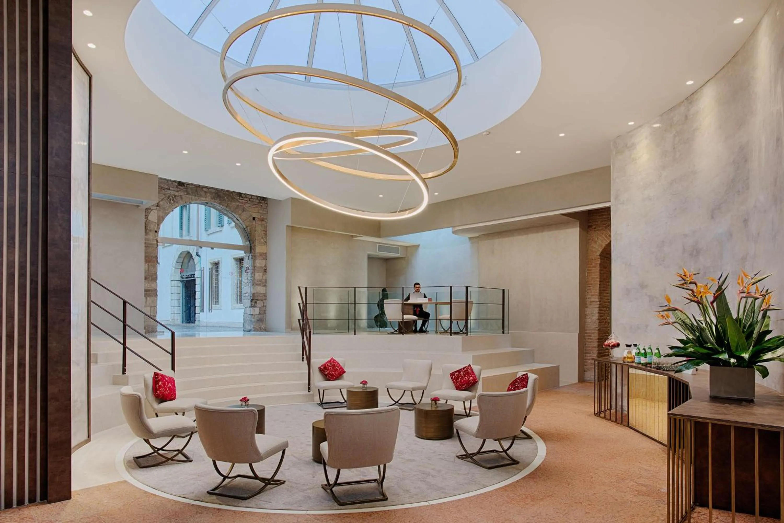Lobby or reception in NH Collection Palazzo Verona