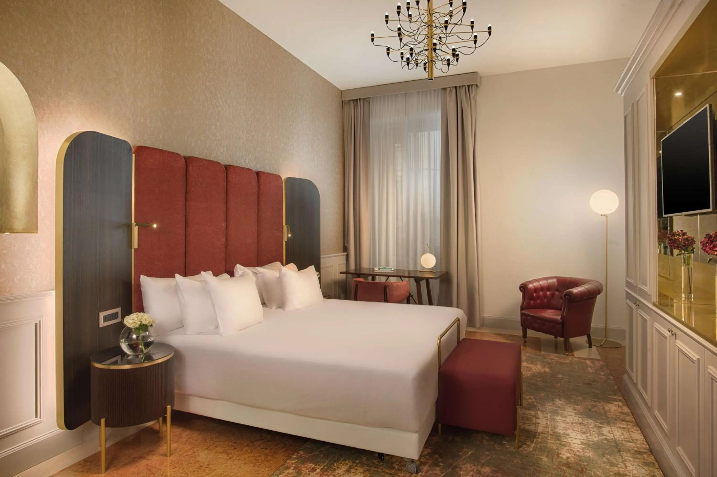 Bedroom, Bed in NH Collection Palazzo Verona
