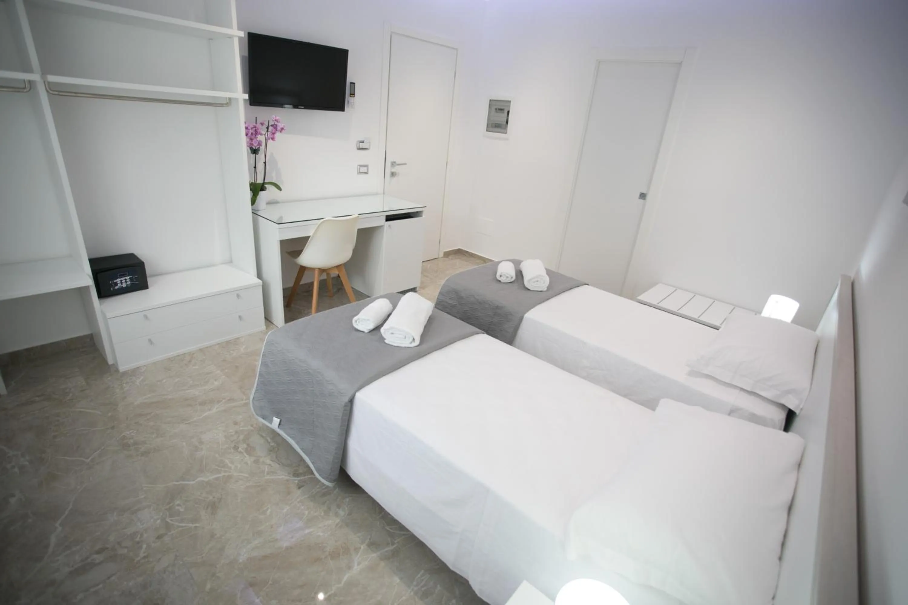 Deluxe Room with Balcony in Tropea Luxury & Charm